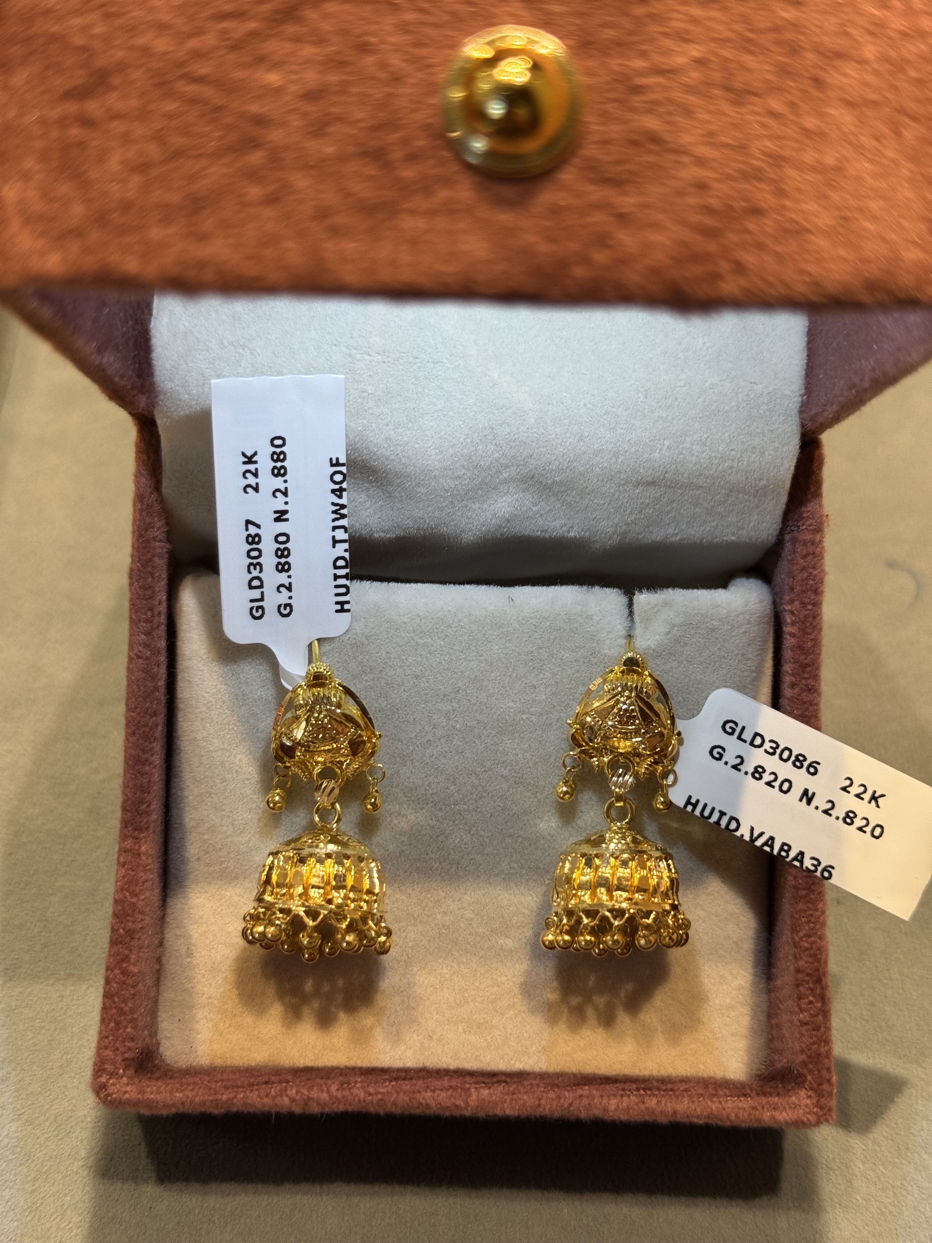 Danglers