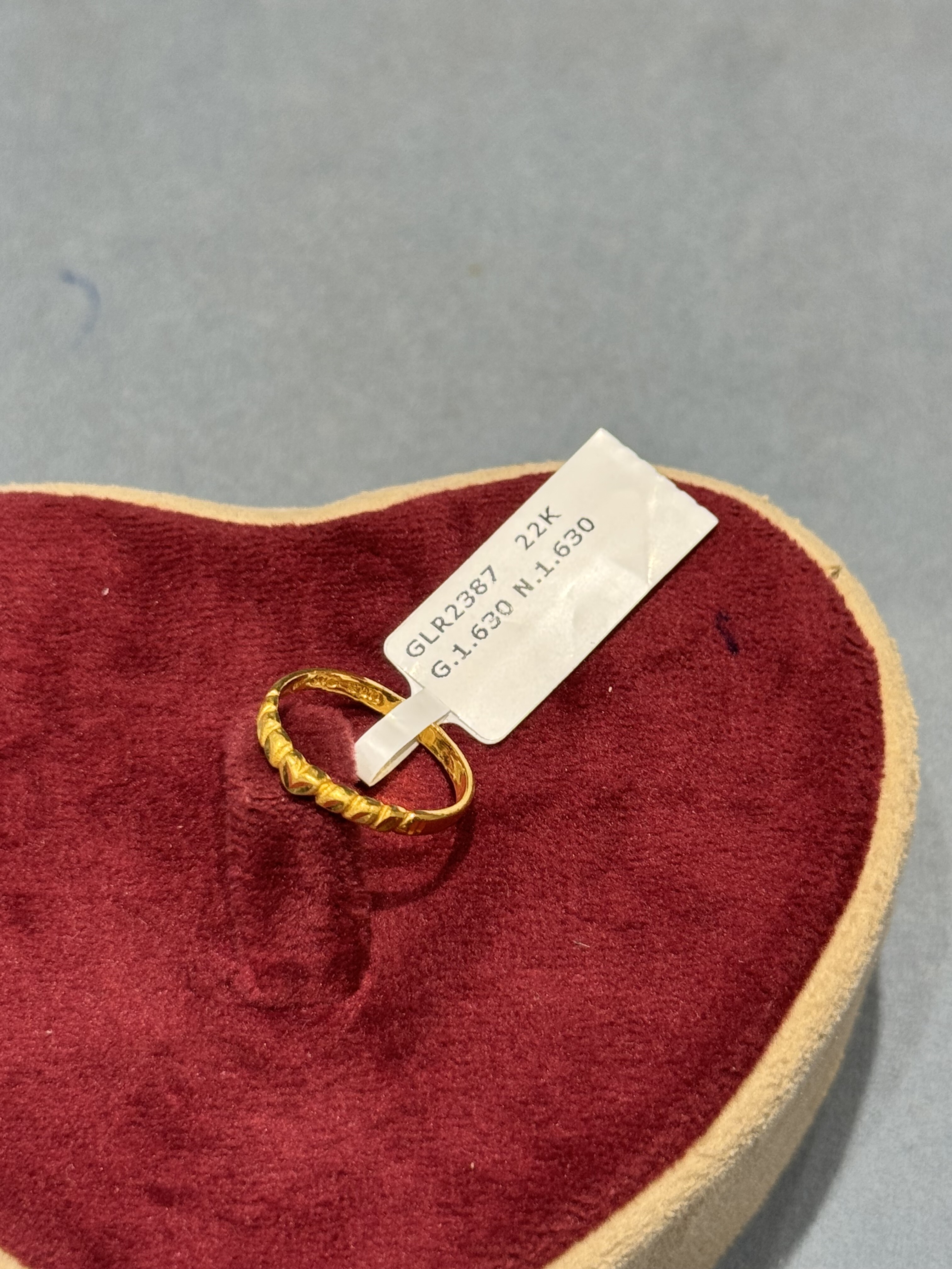 Ladies Rings