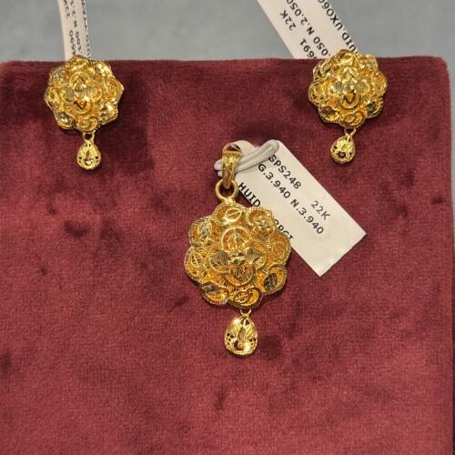 Pendant Sets