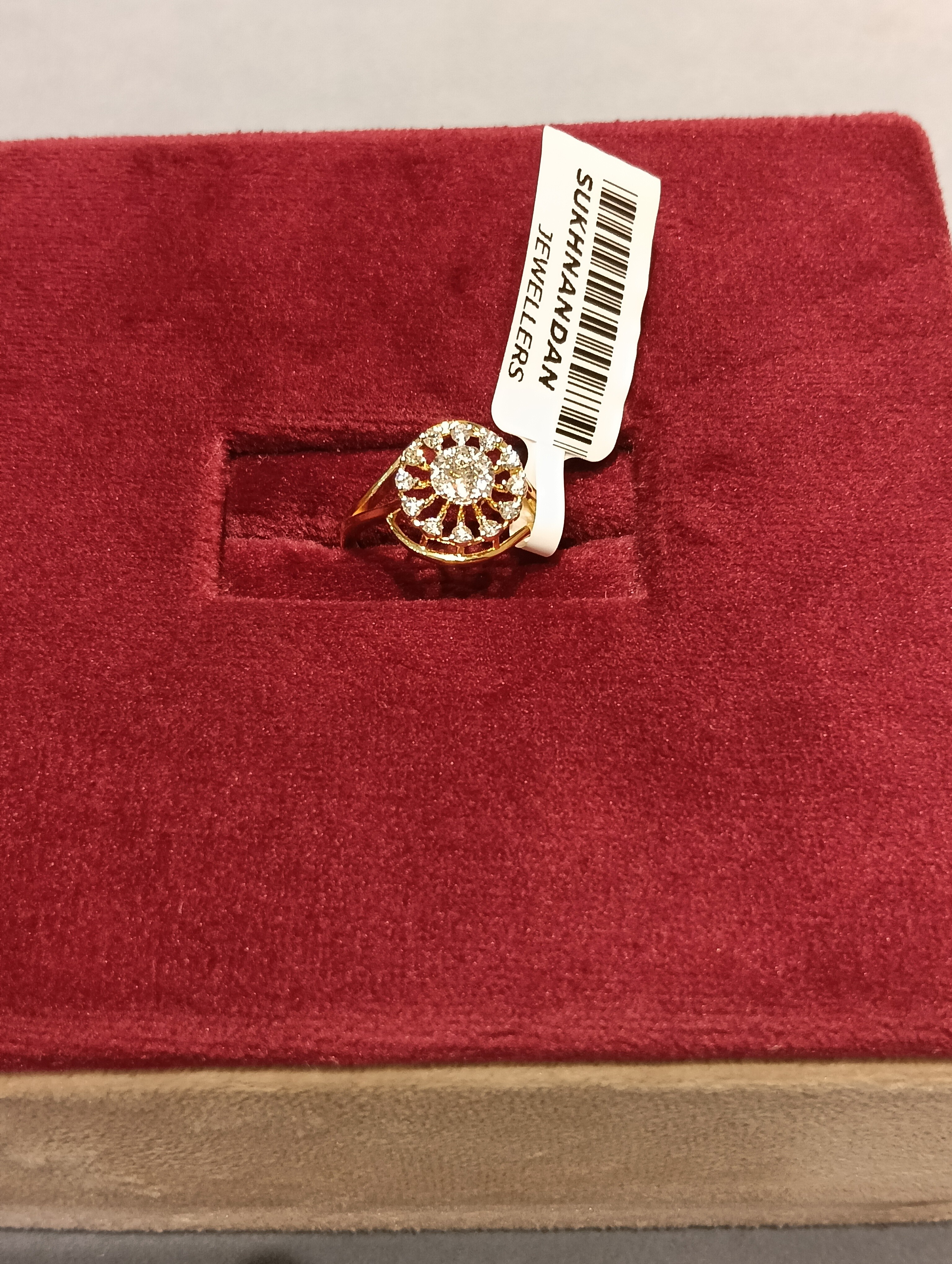 Diamond Ladies rings