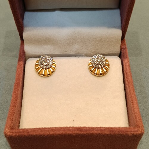 Diamond Tops