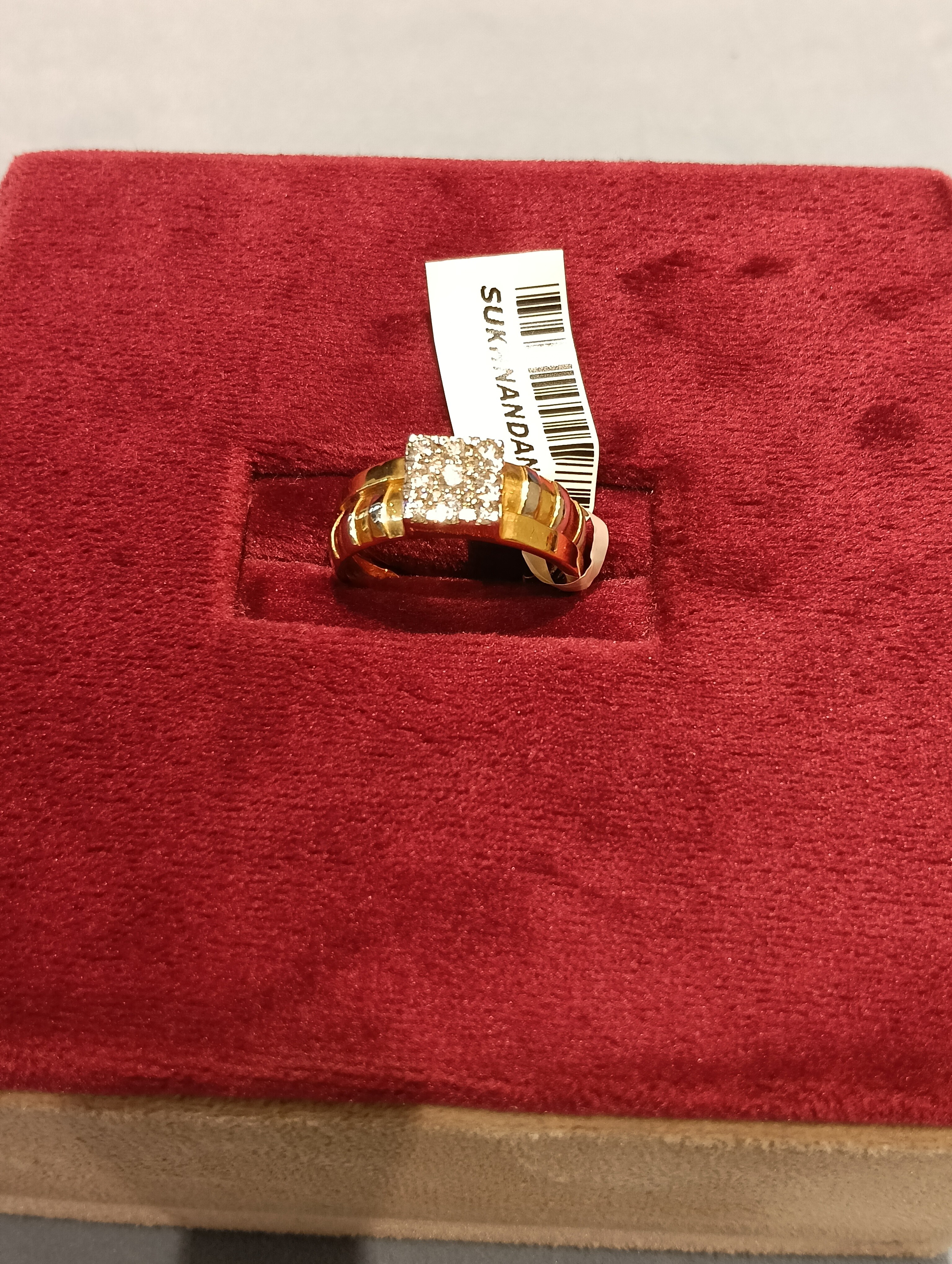 Diamond Gents rings