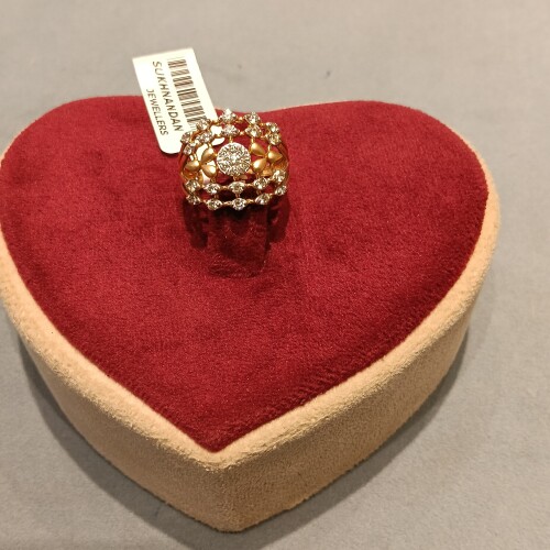 Diamond Ladies rings