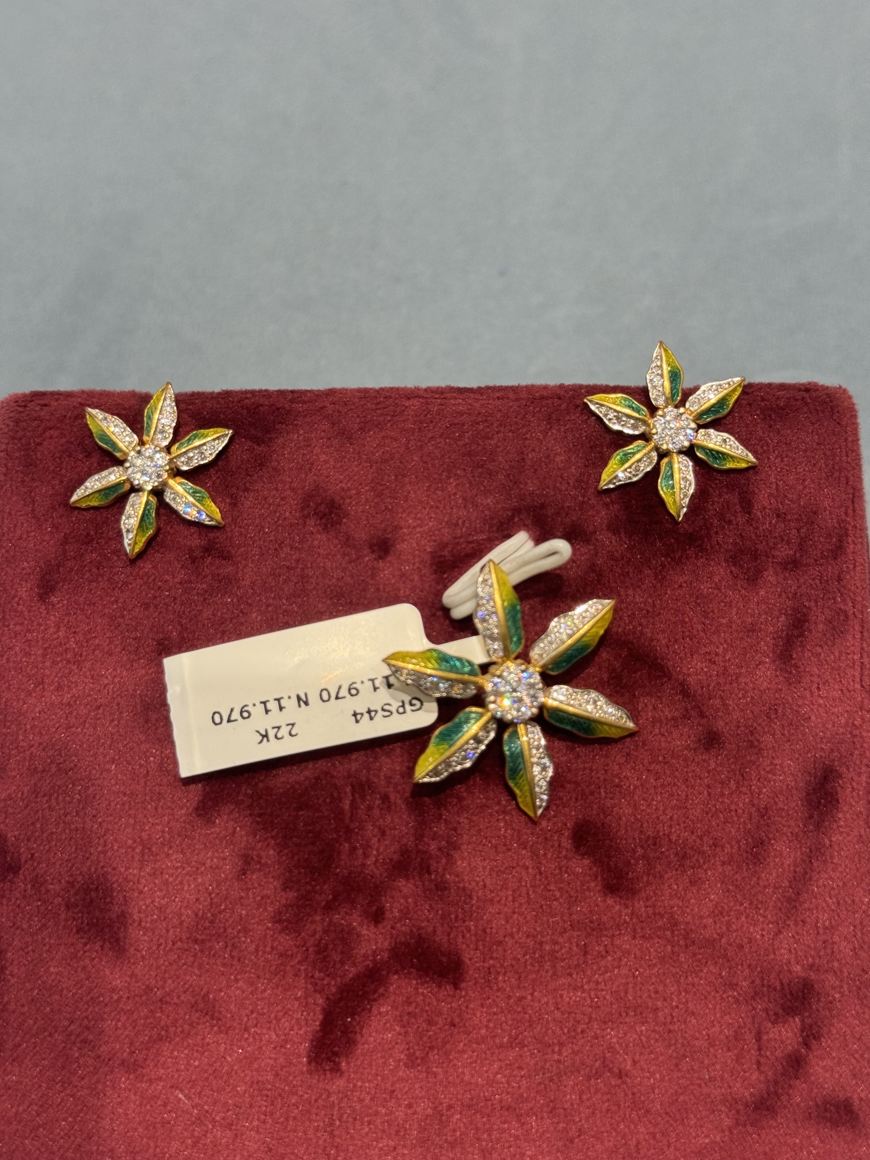 Pendant Sets