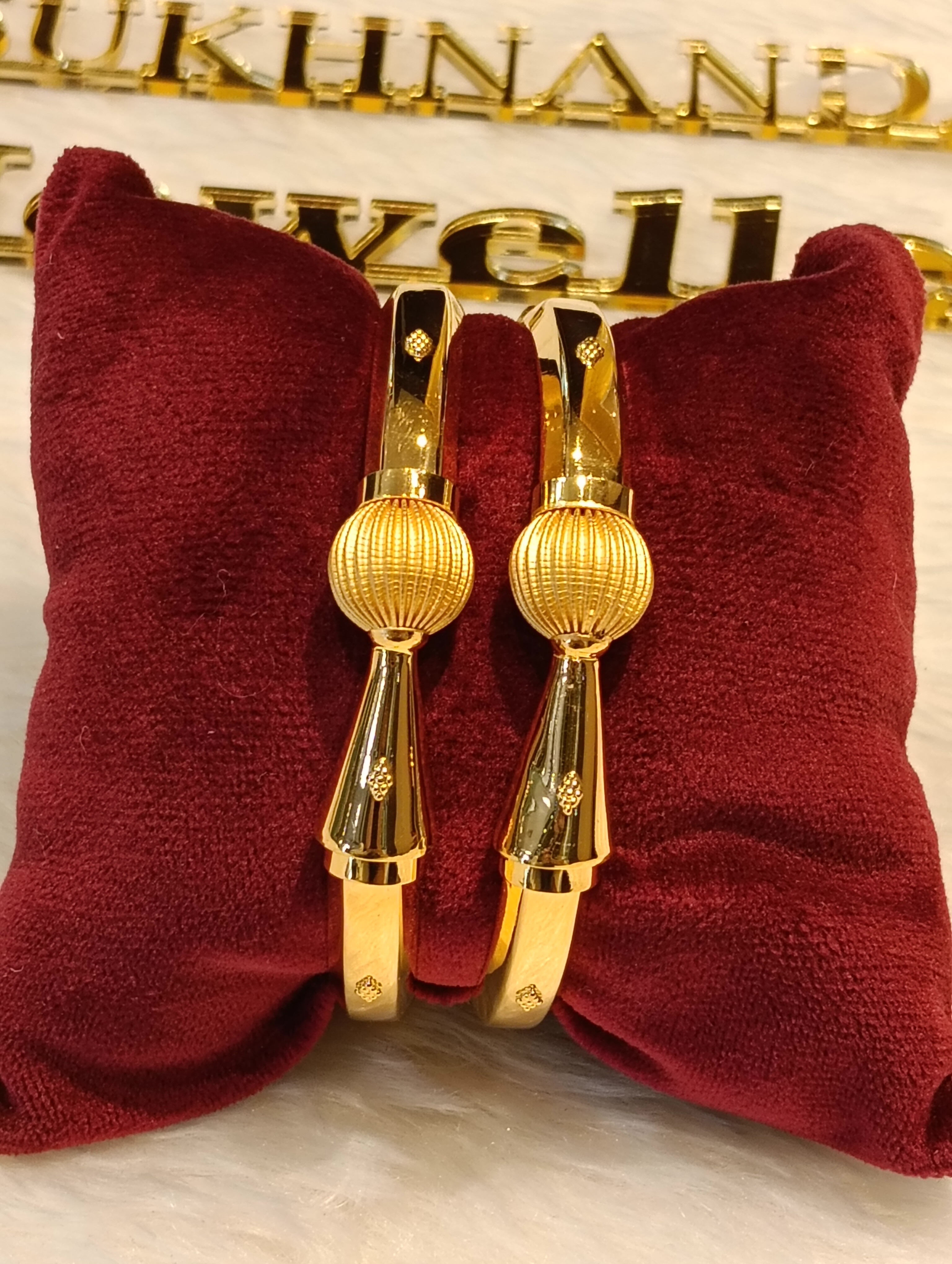 Ladies Bangles