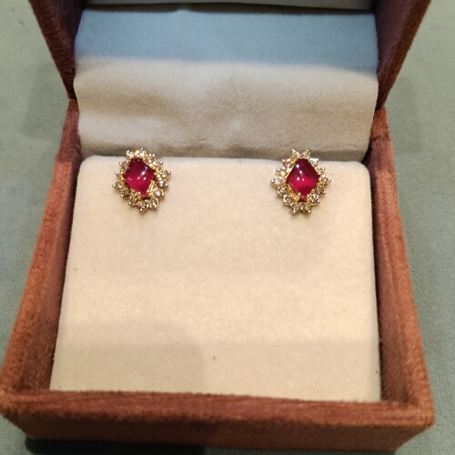 Diamond Tops