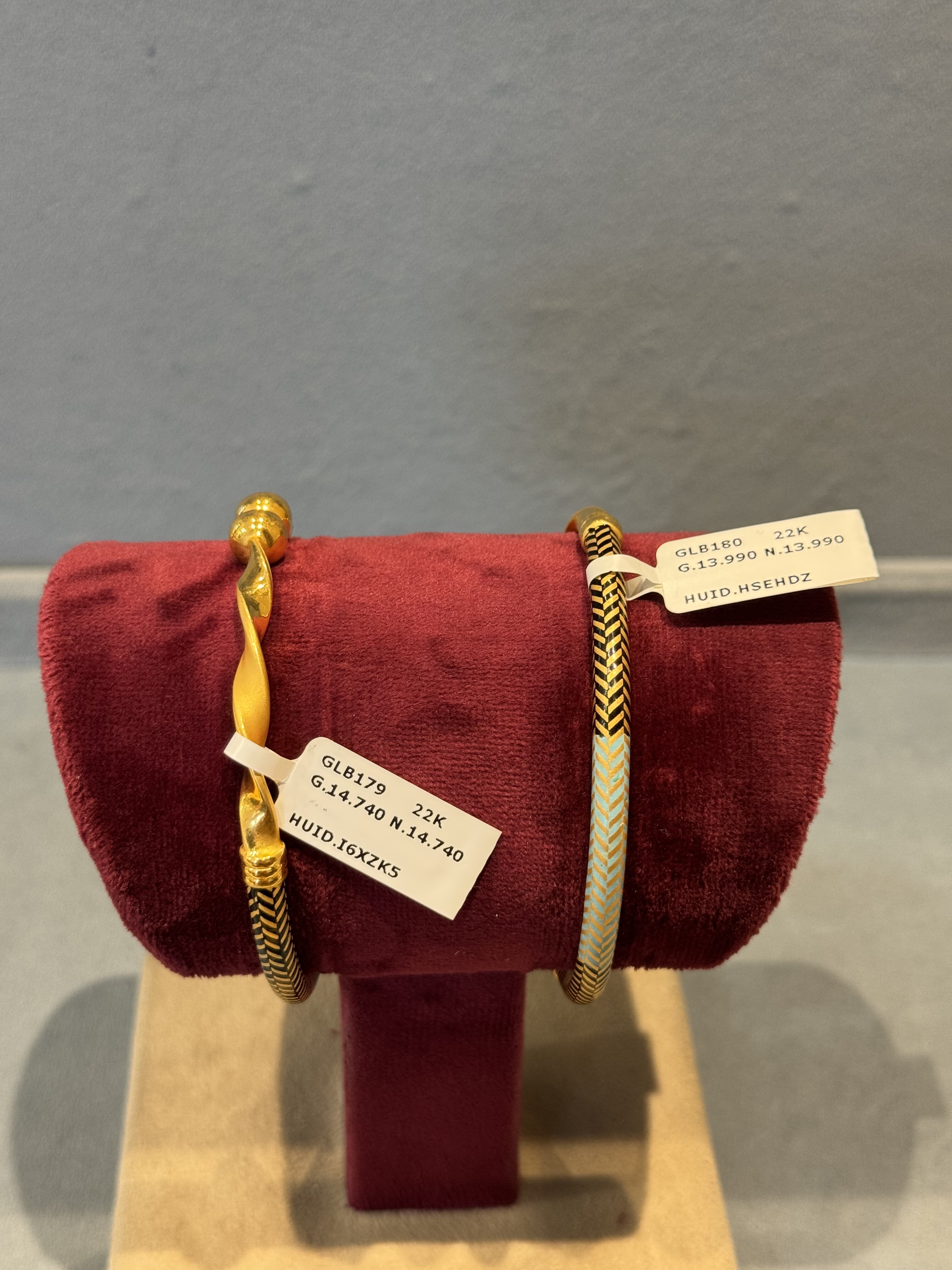Ladies Bangles