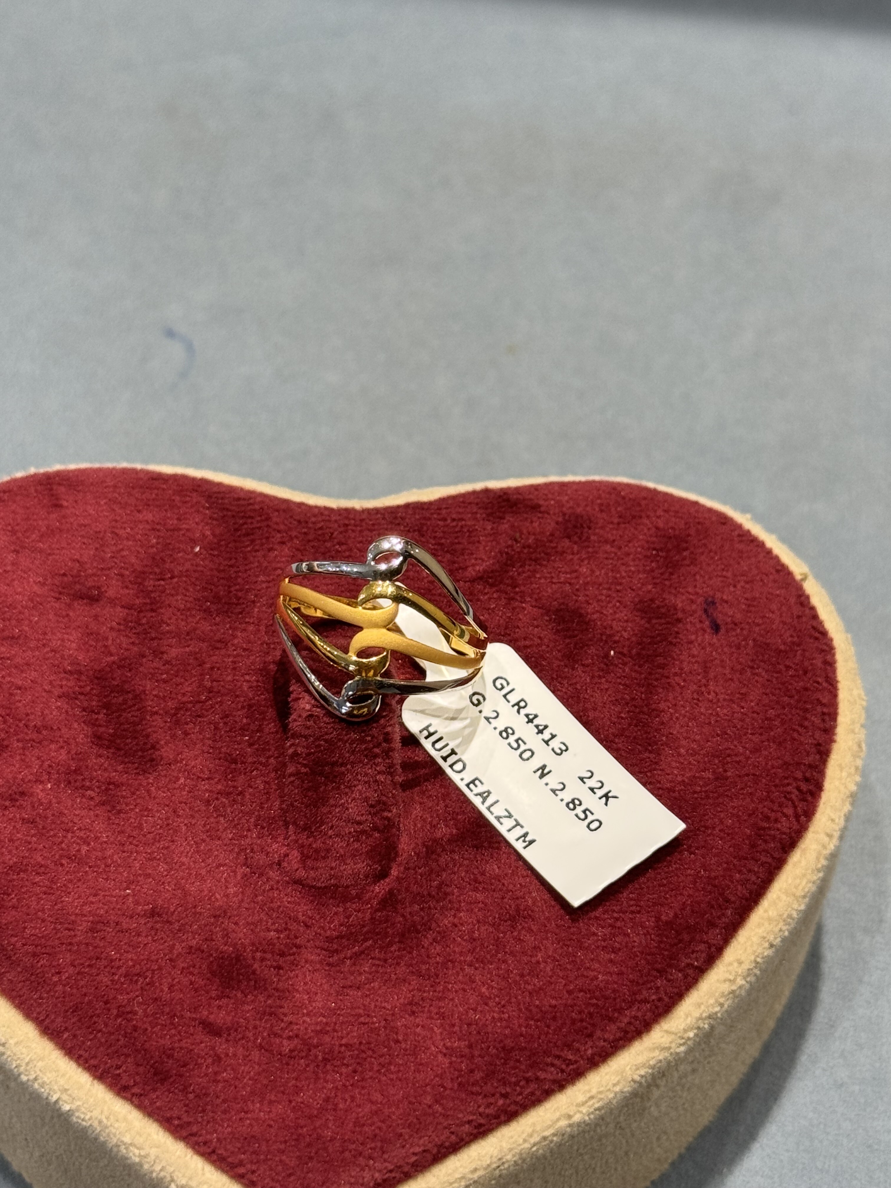 Ladies Rings