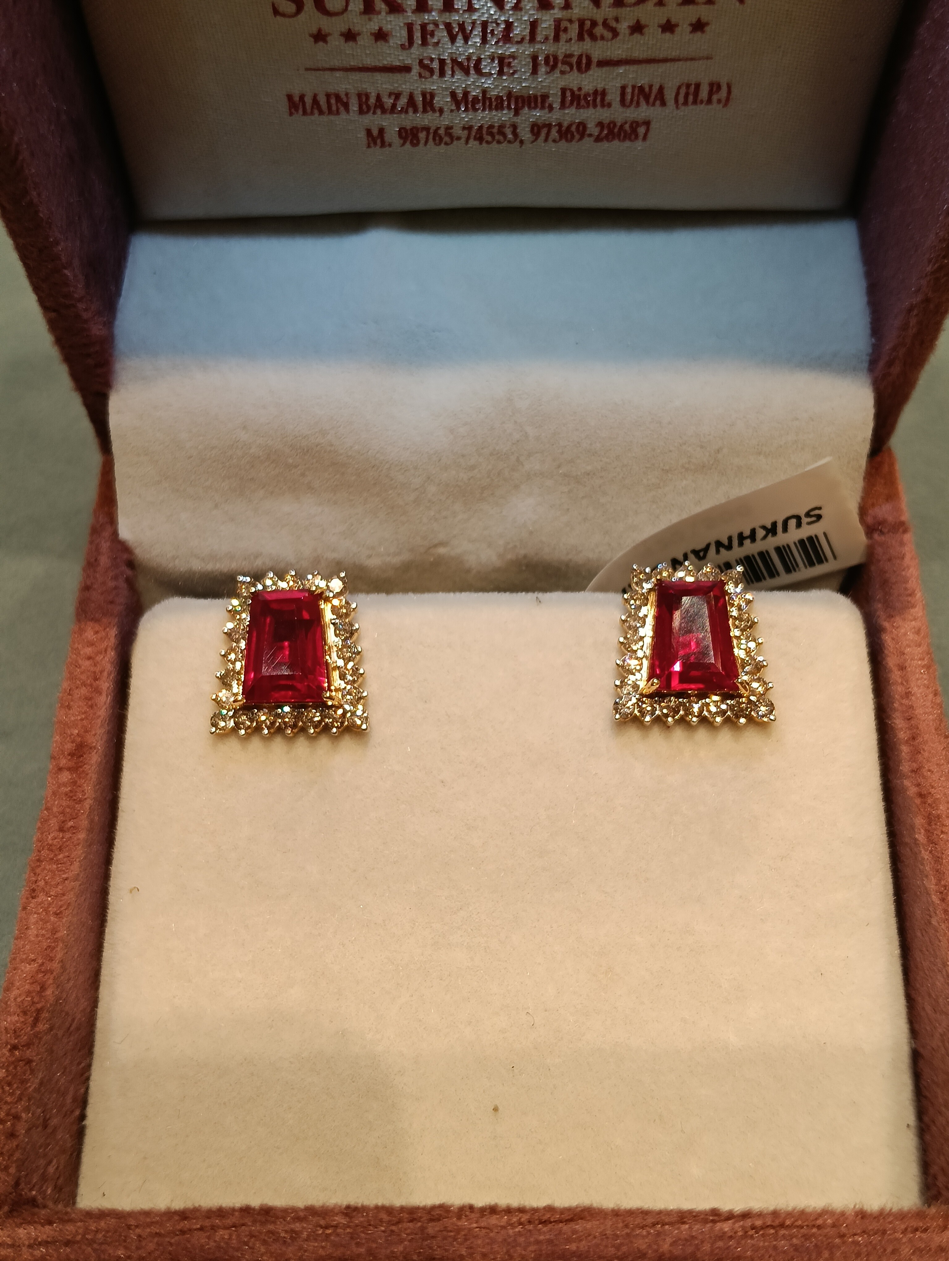 Diamond Tops