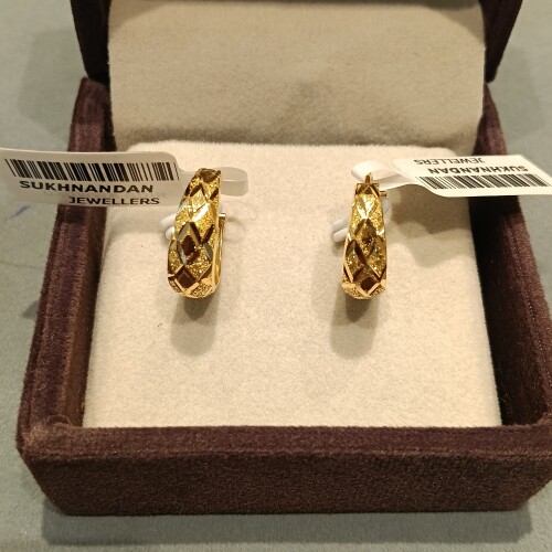 Ear rings