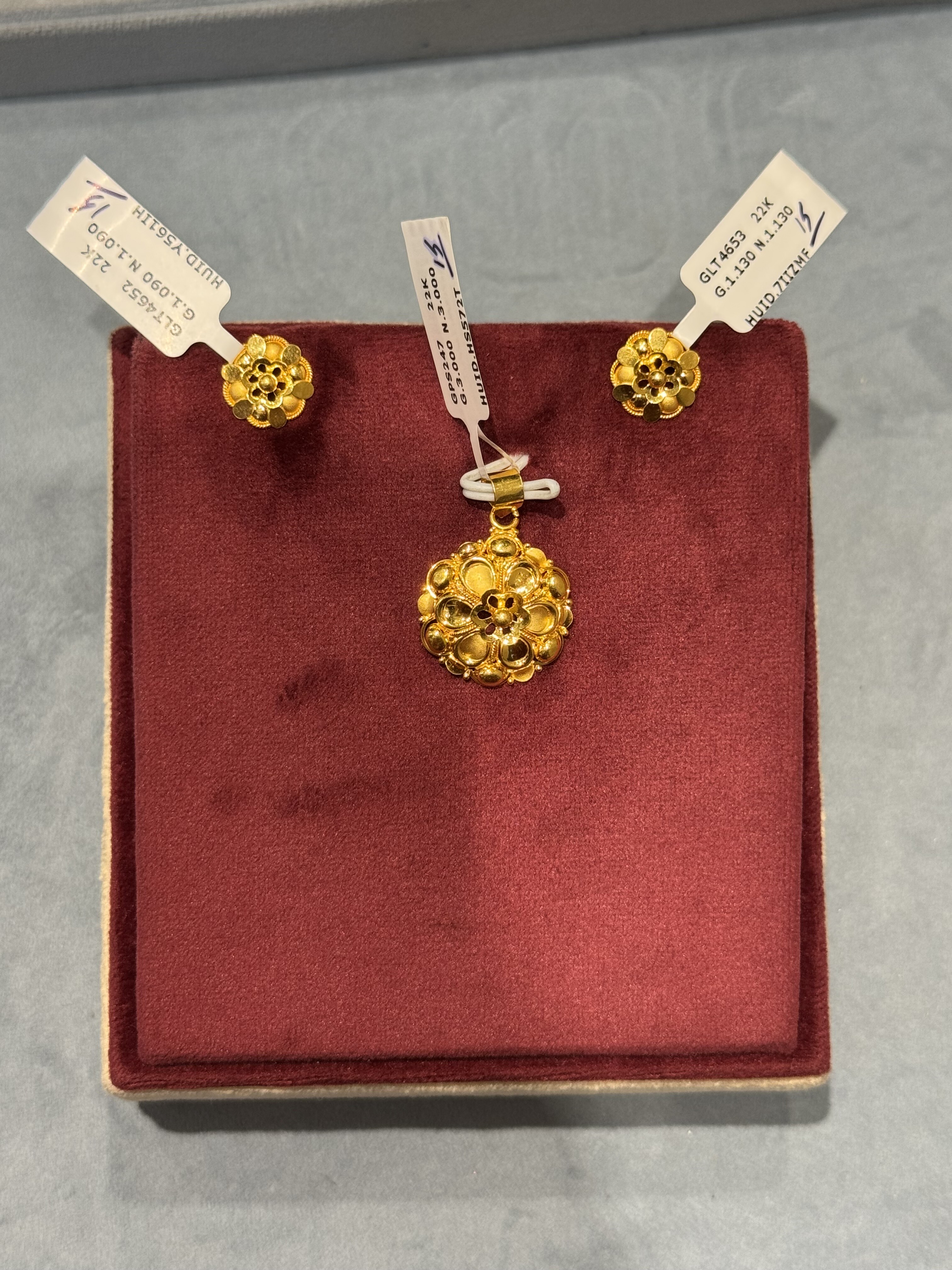 Pendant Sets