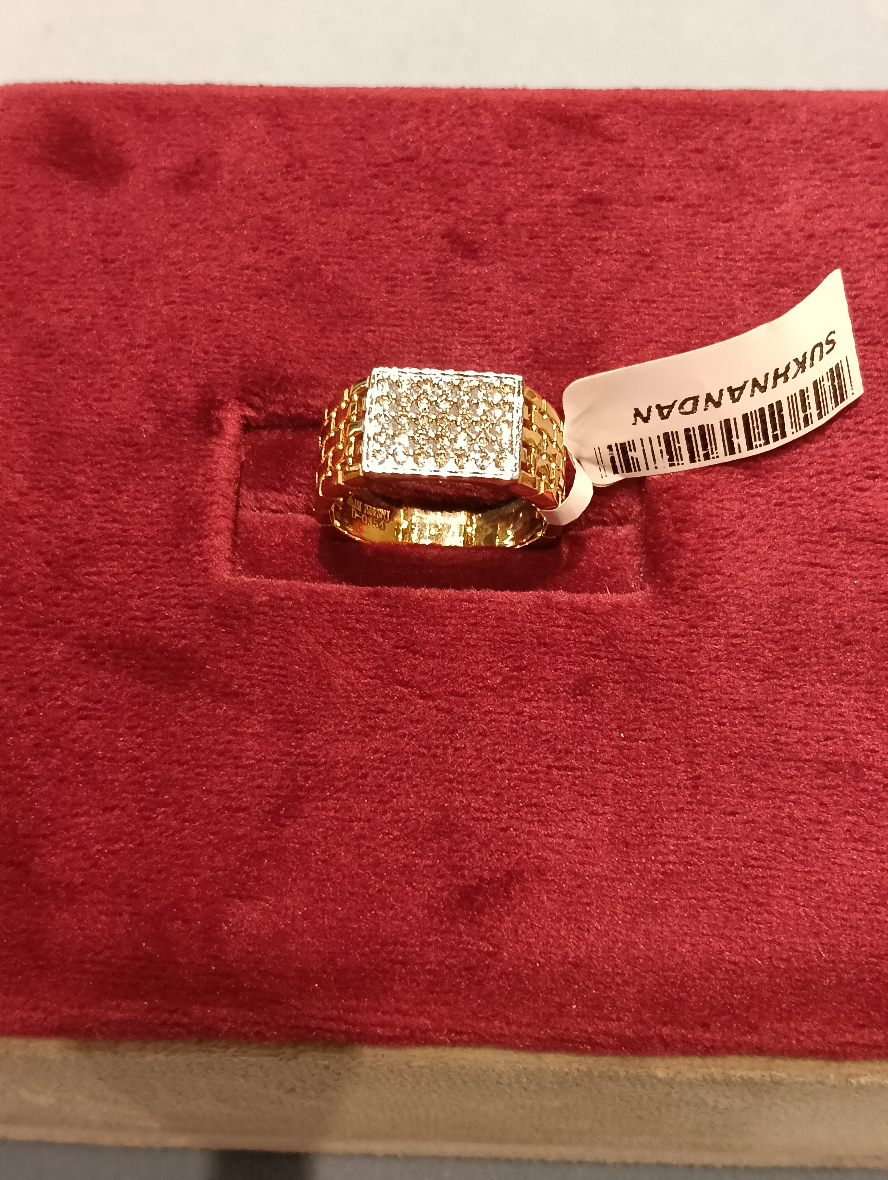 Diamond Gents rings