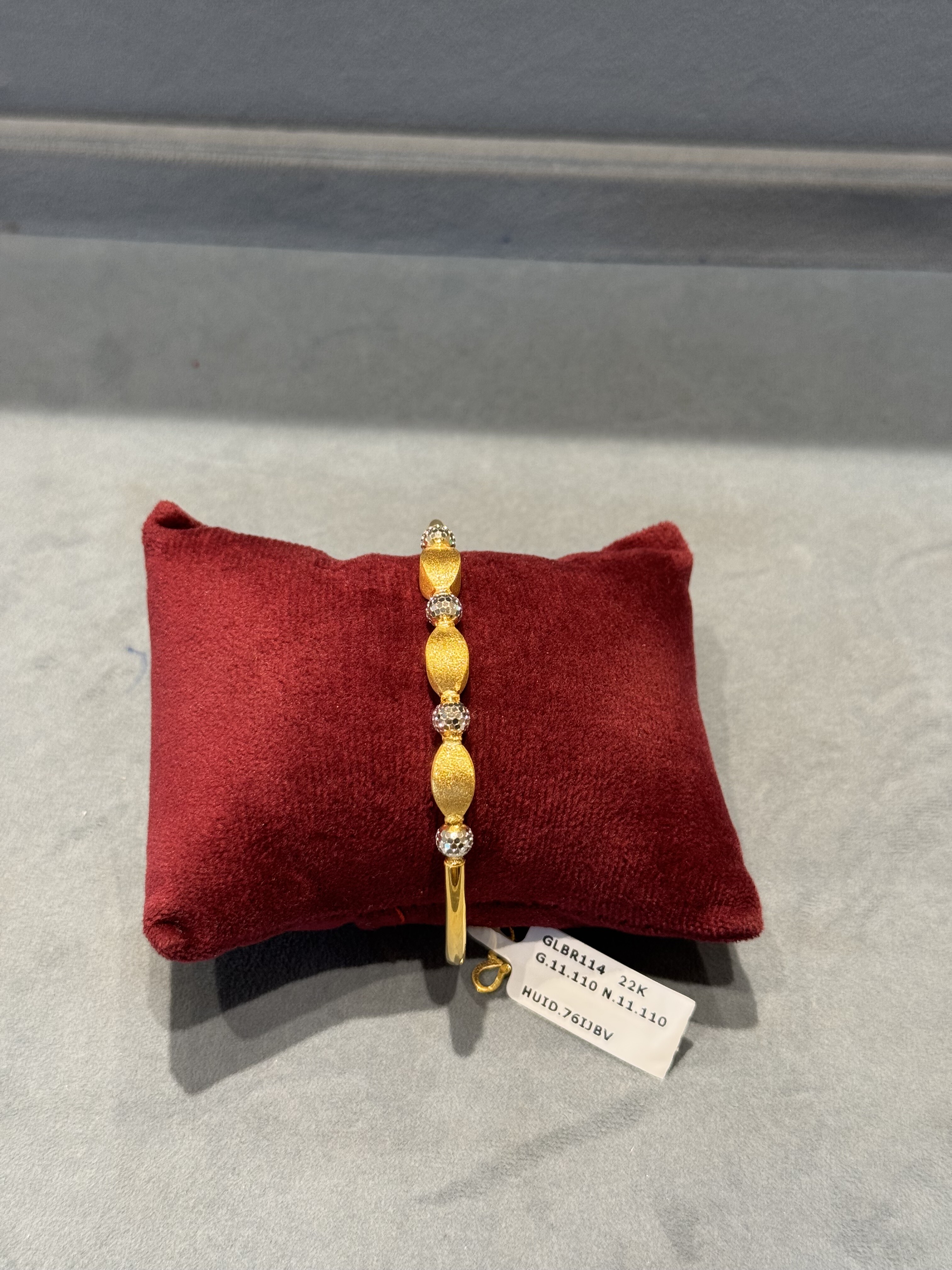 Ladies Bracelet