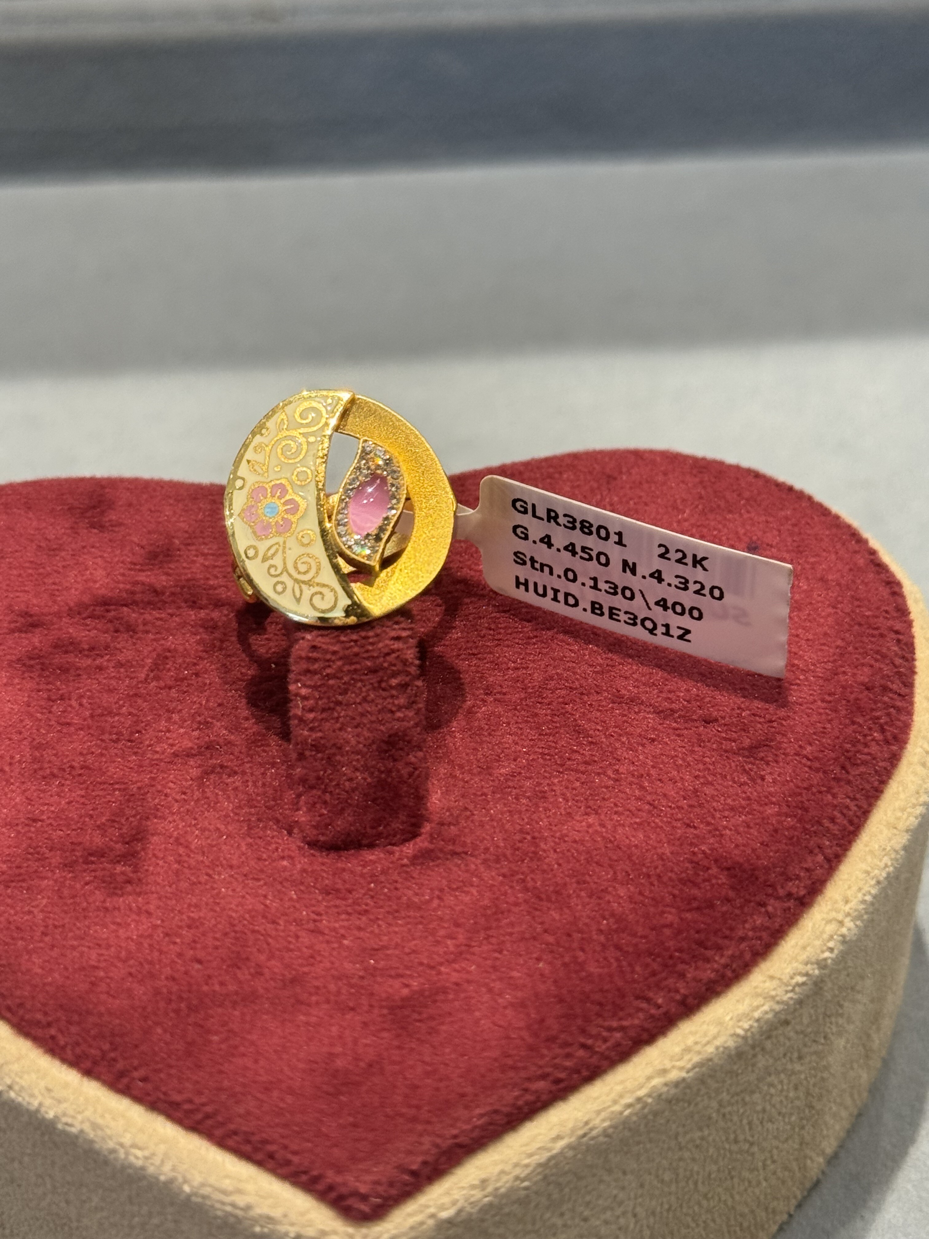 Ladies Rings