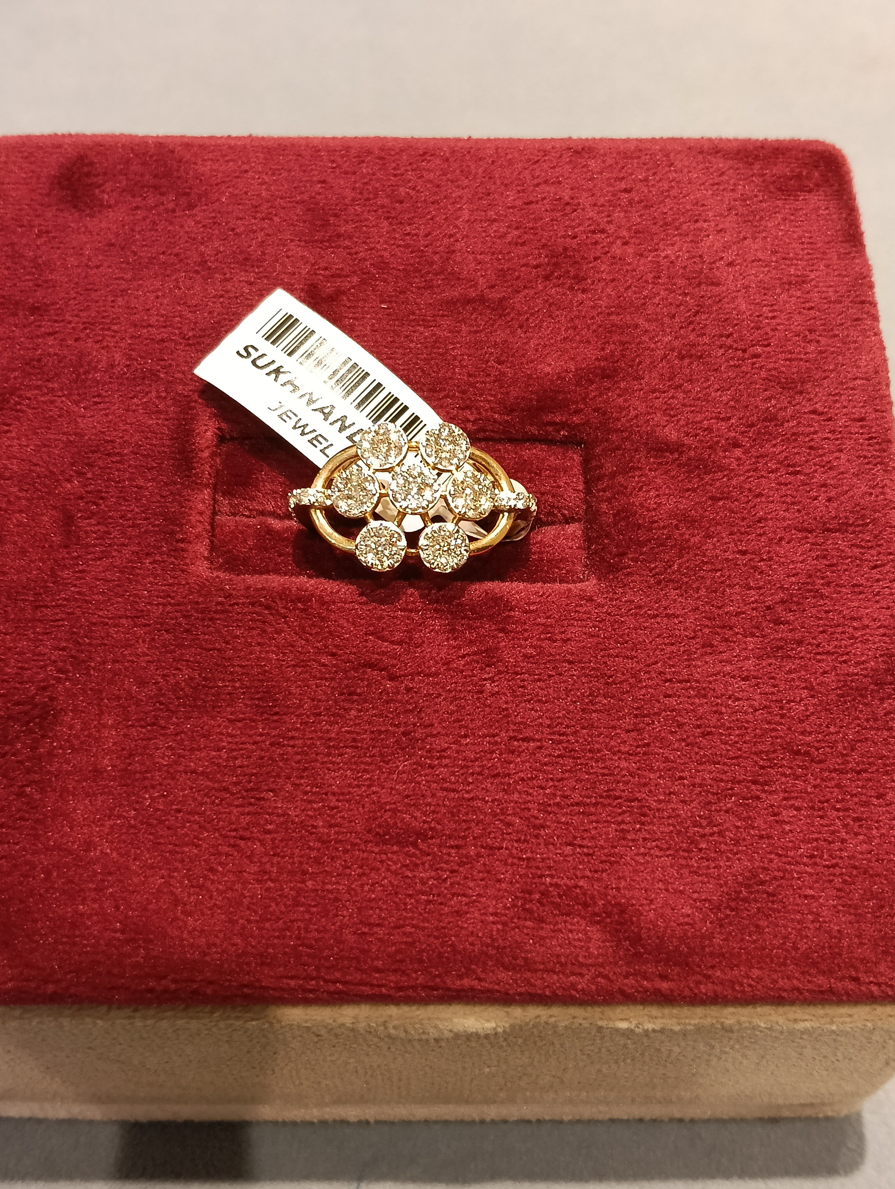 Diamond Ladies rings