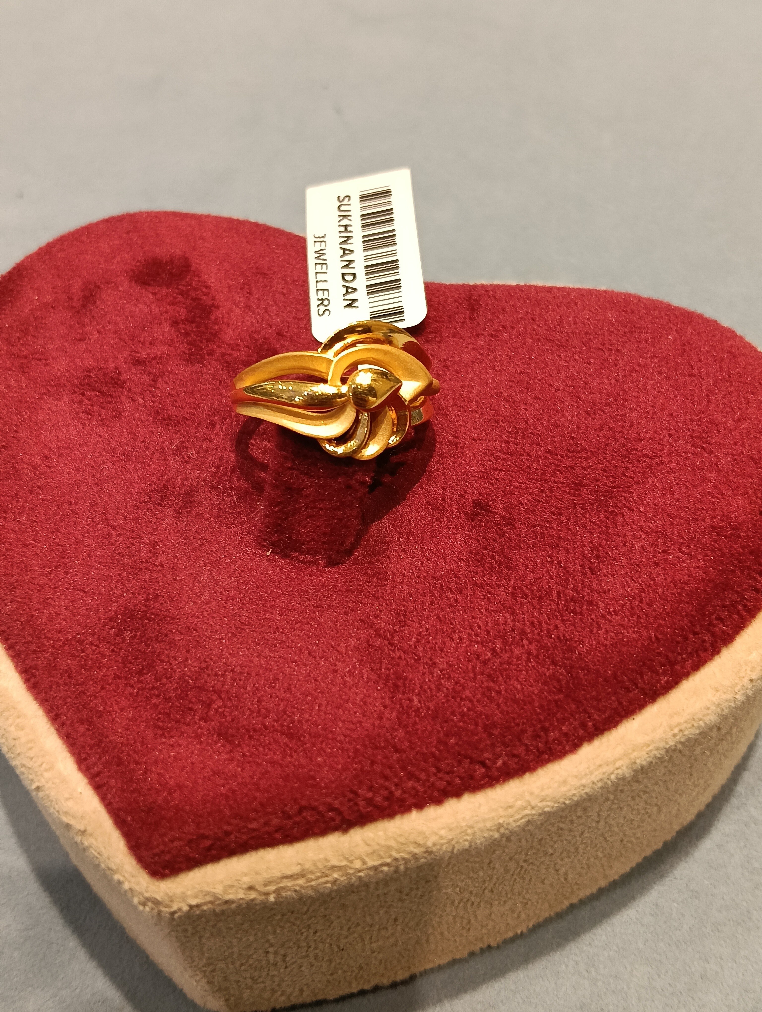 Ladies Rings