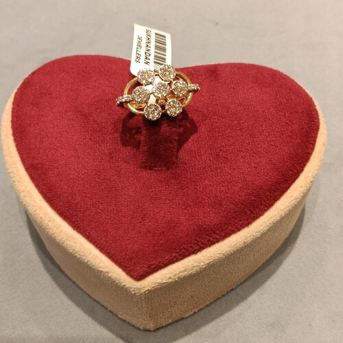 Diamond Ladies rings