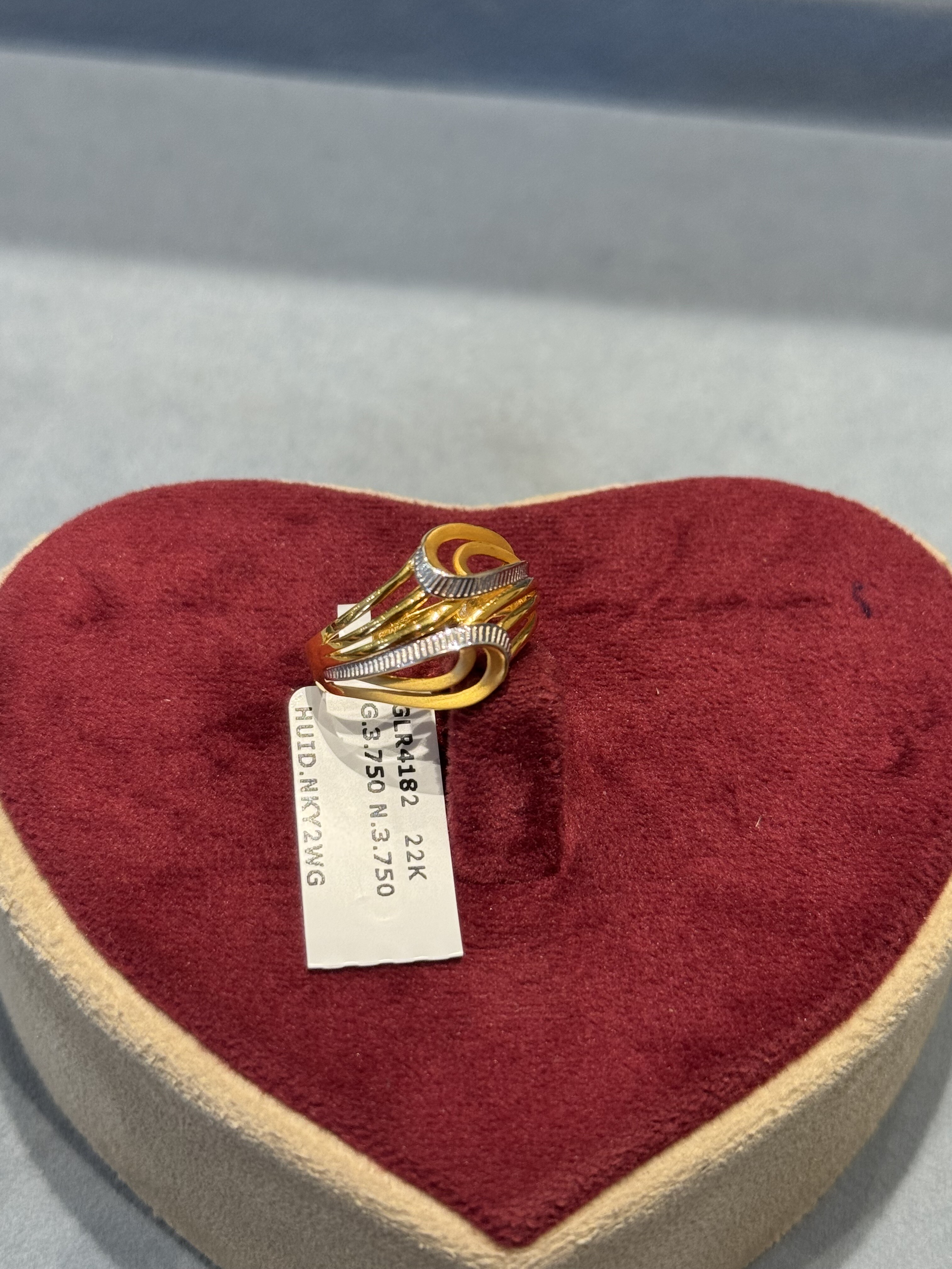 Ladies Rings