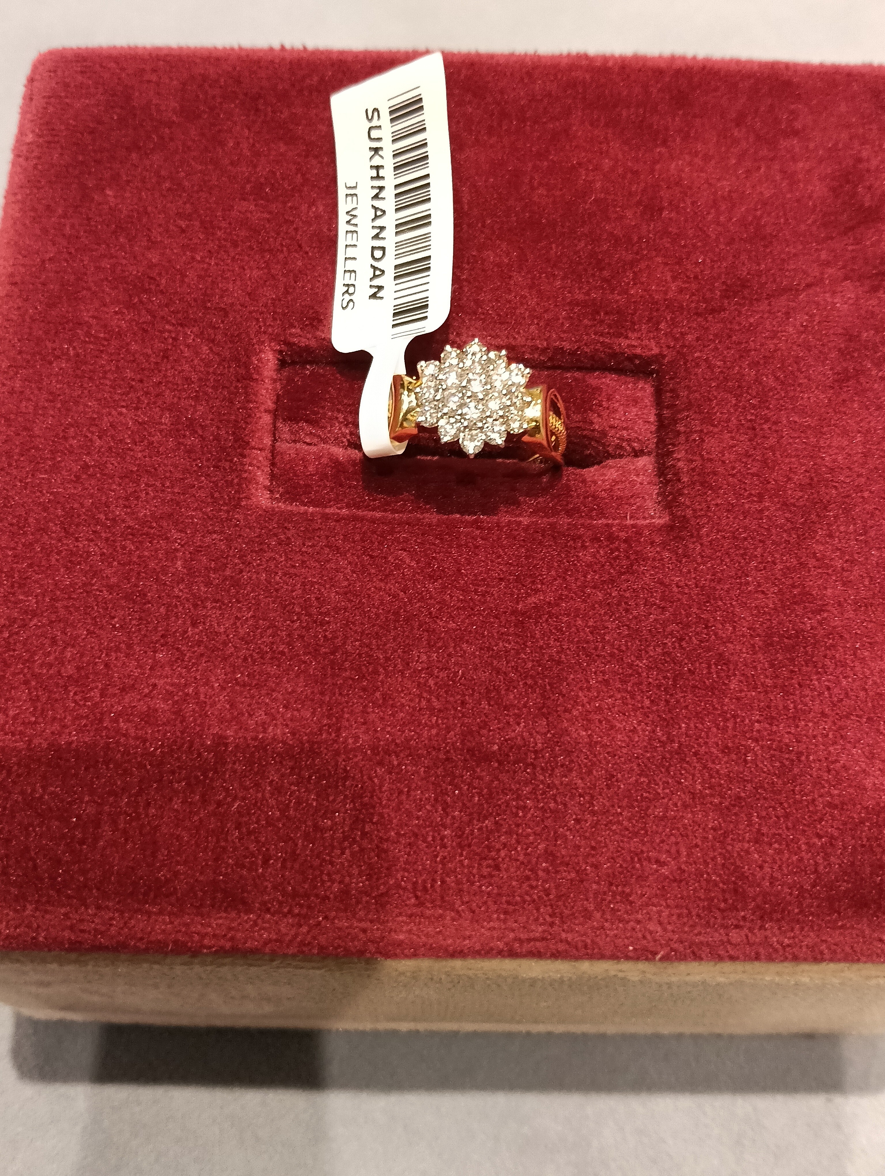 Diamond Ladies rings