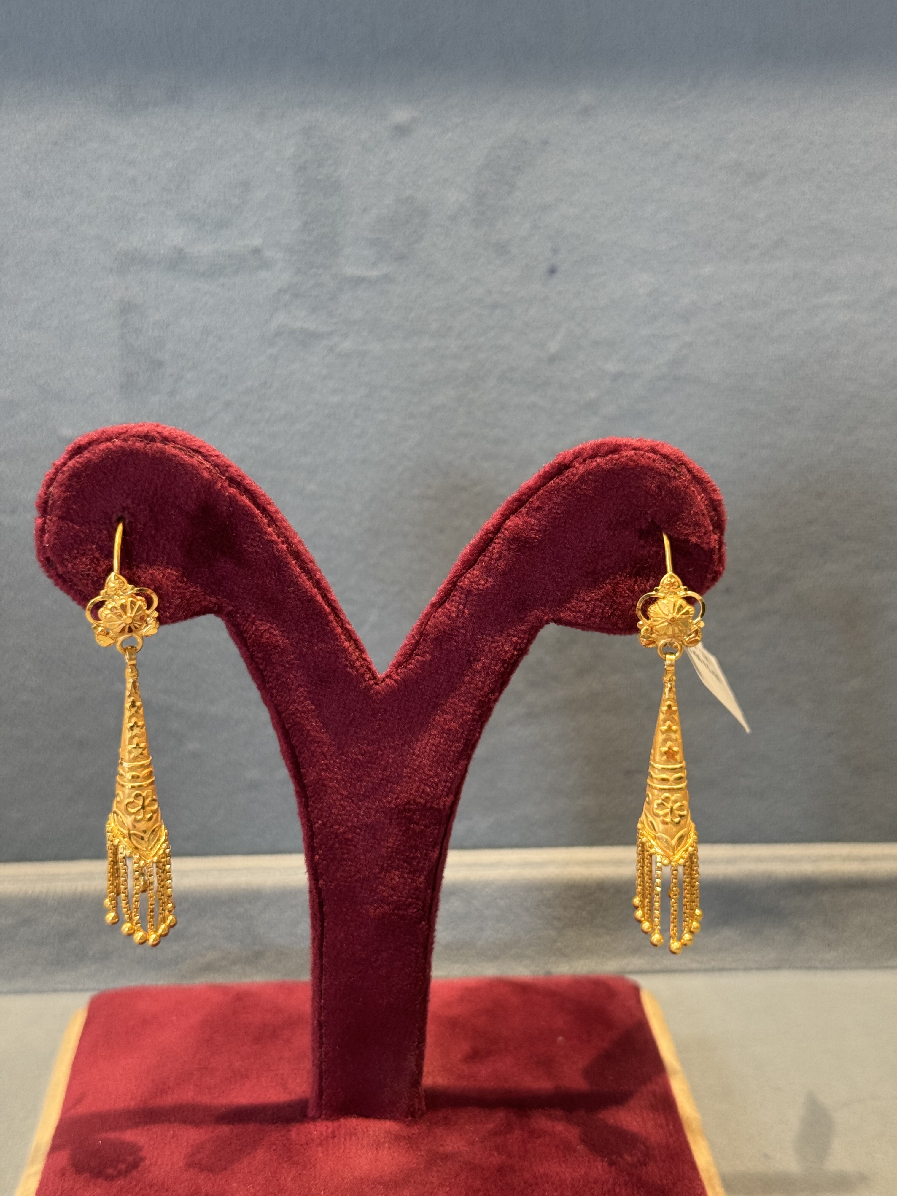 Danglers