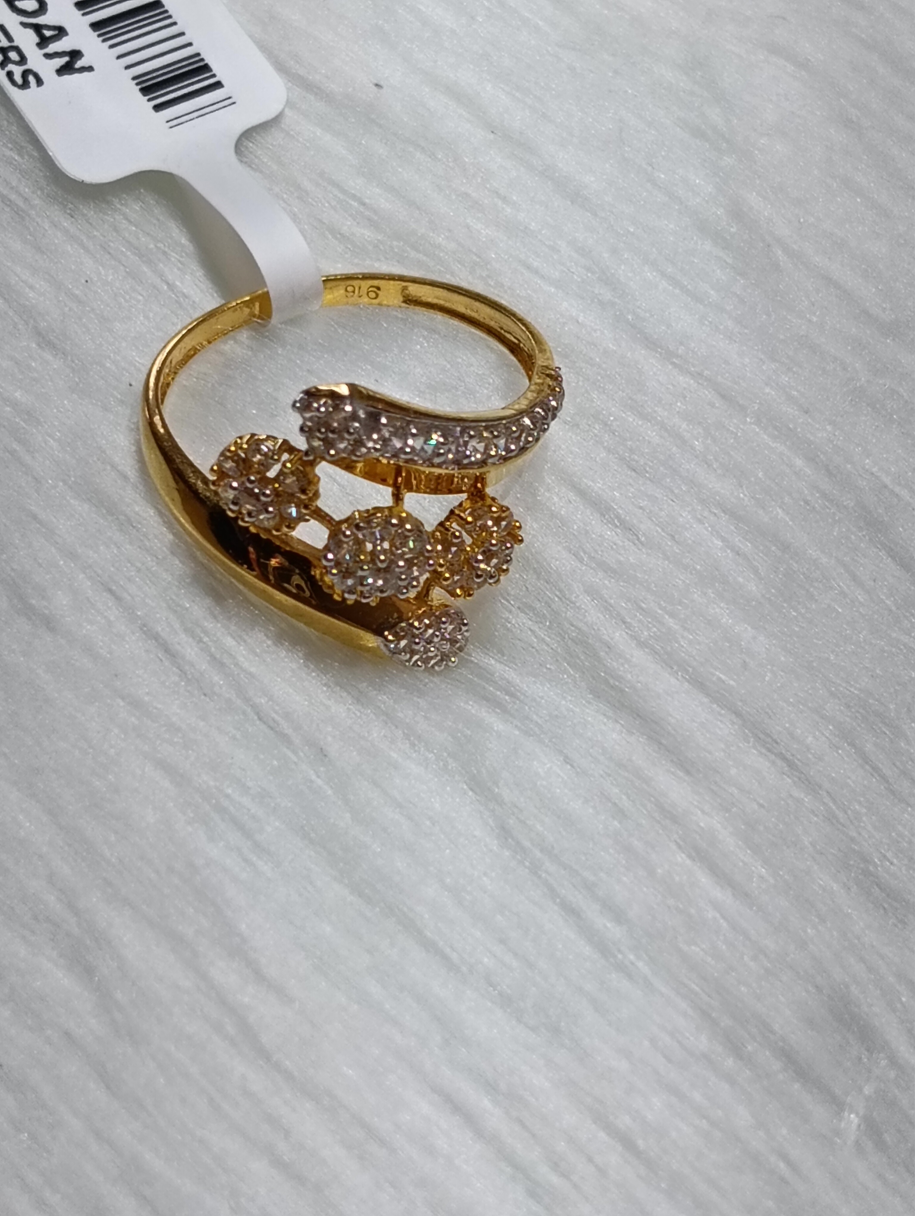 Ladies Rings
