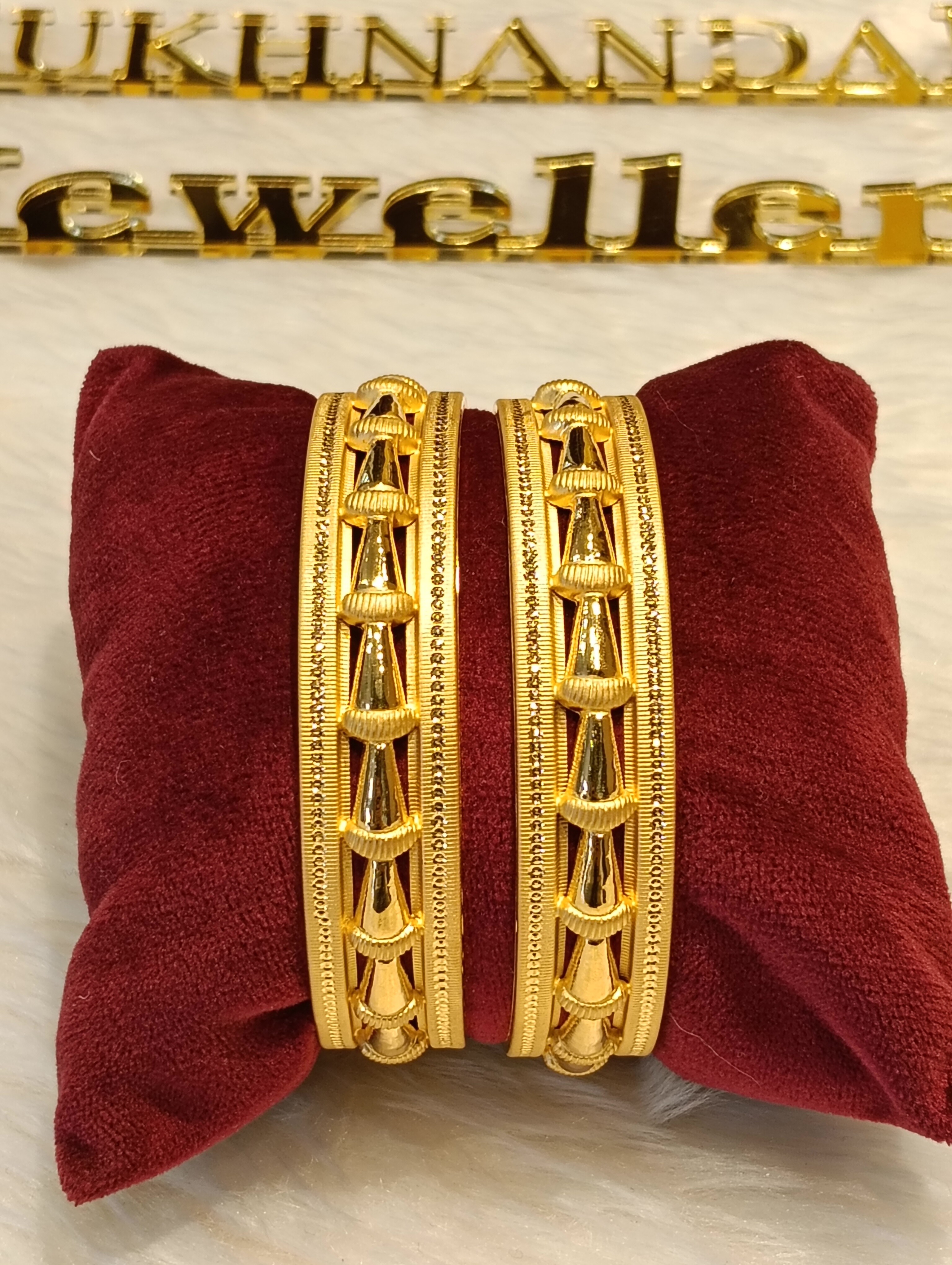 Ladies Bangles
