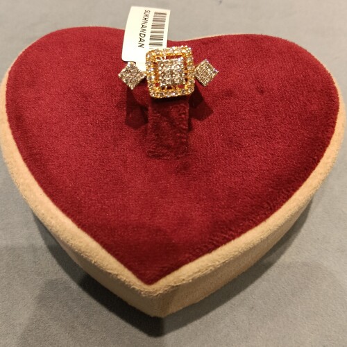 Diamond Ladies rings