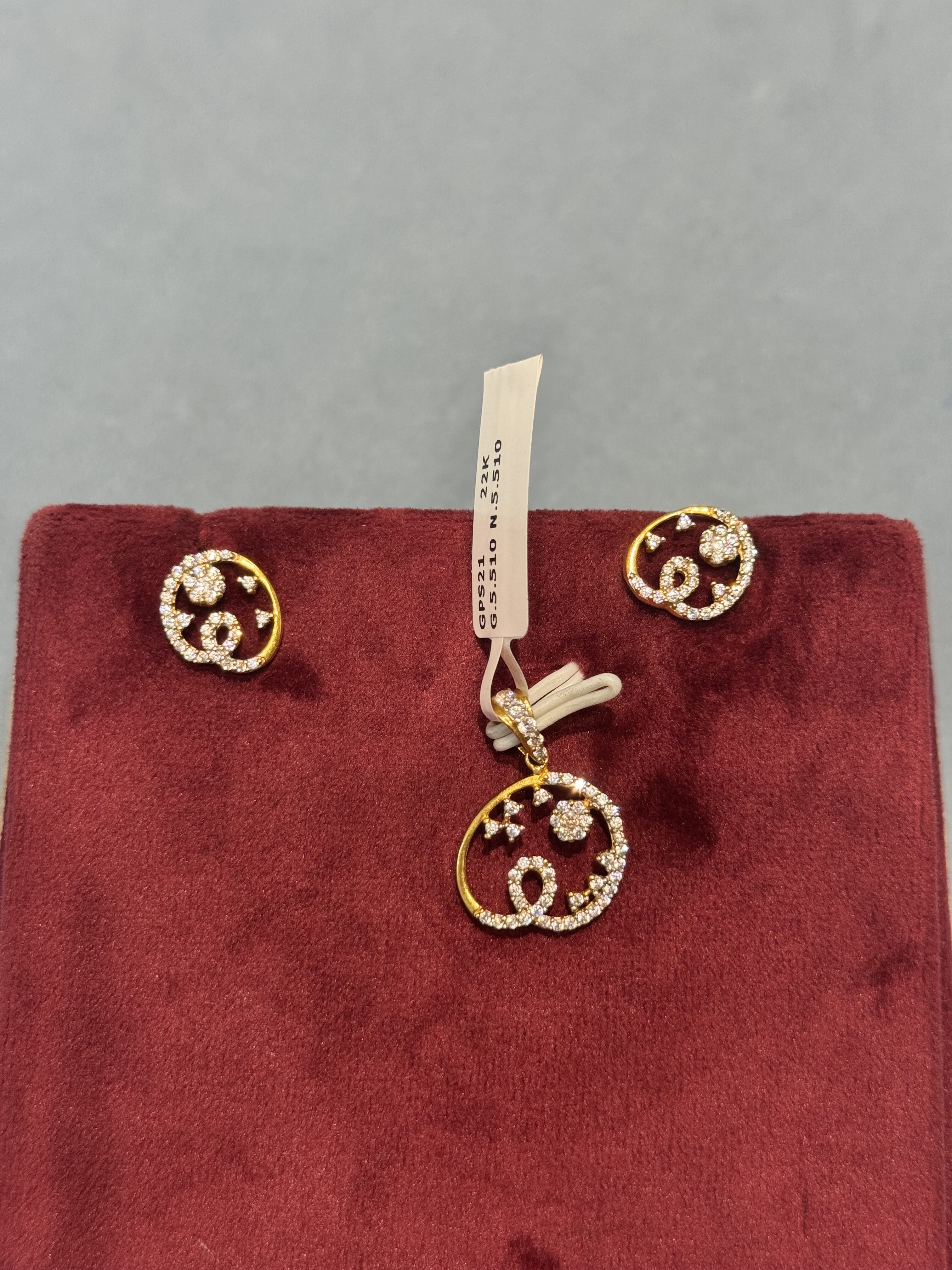Pendant Sets