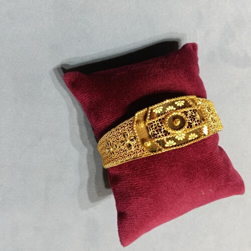 Ladies Bracelet