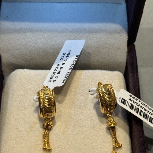 Ear rings