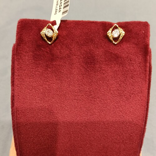 Diamond Tops