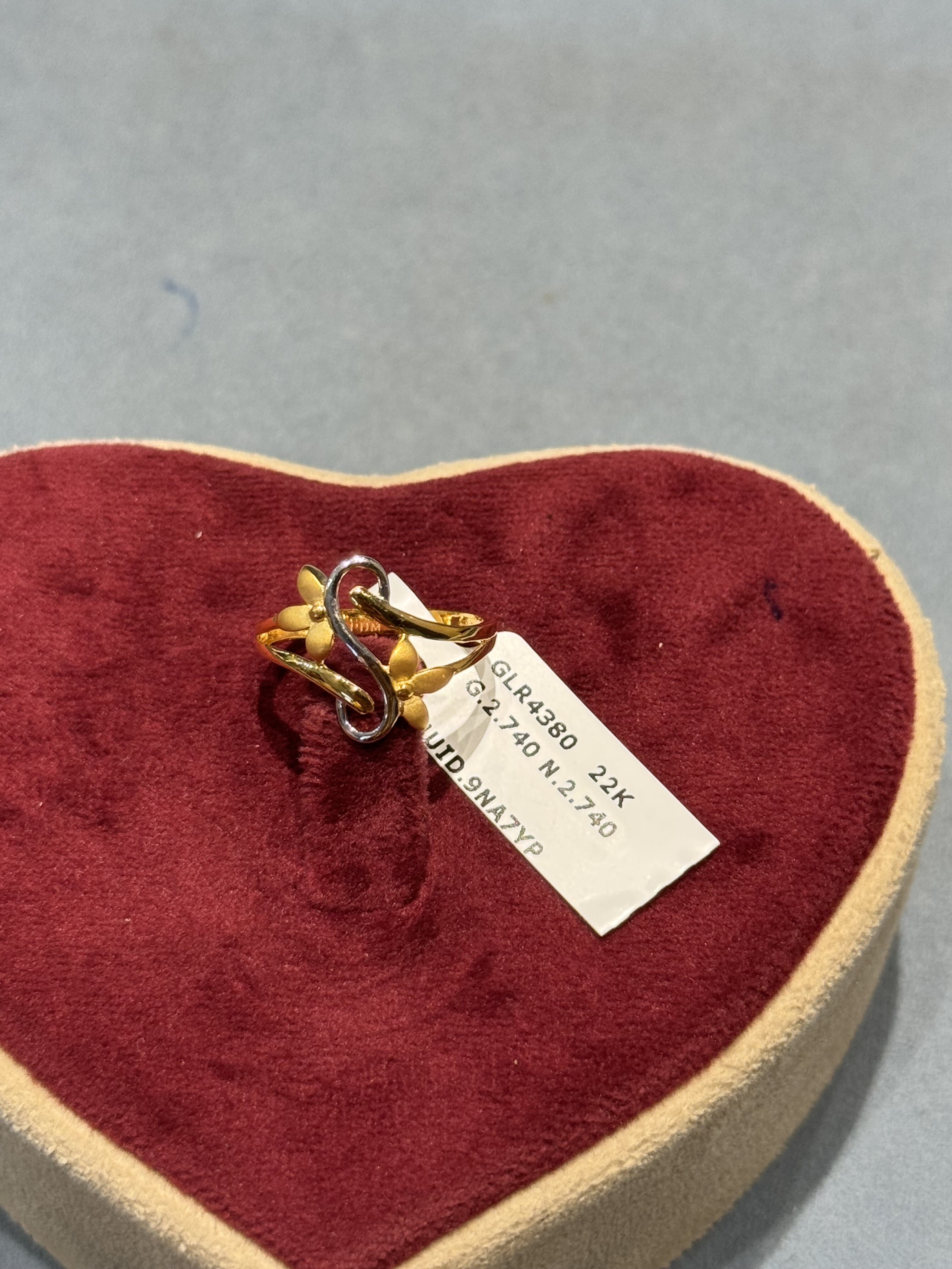 Ladies Rings
