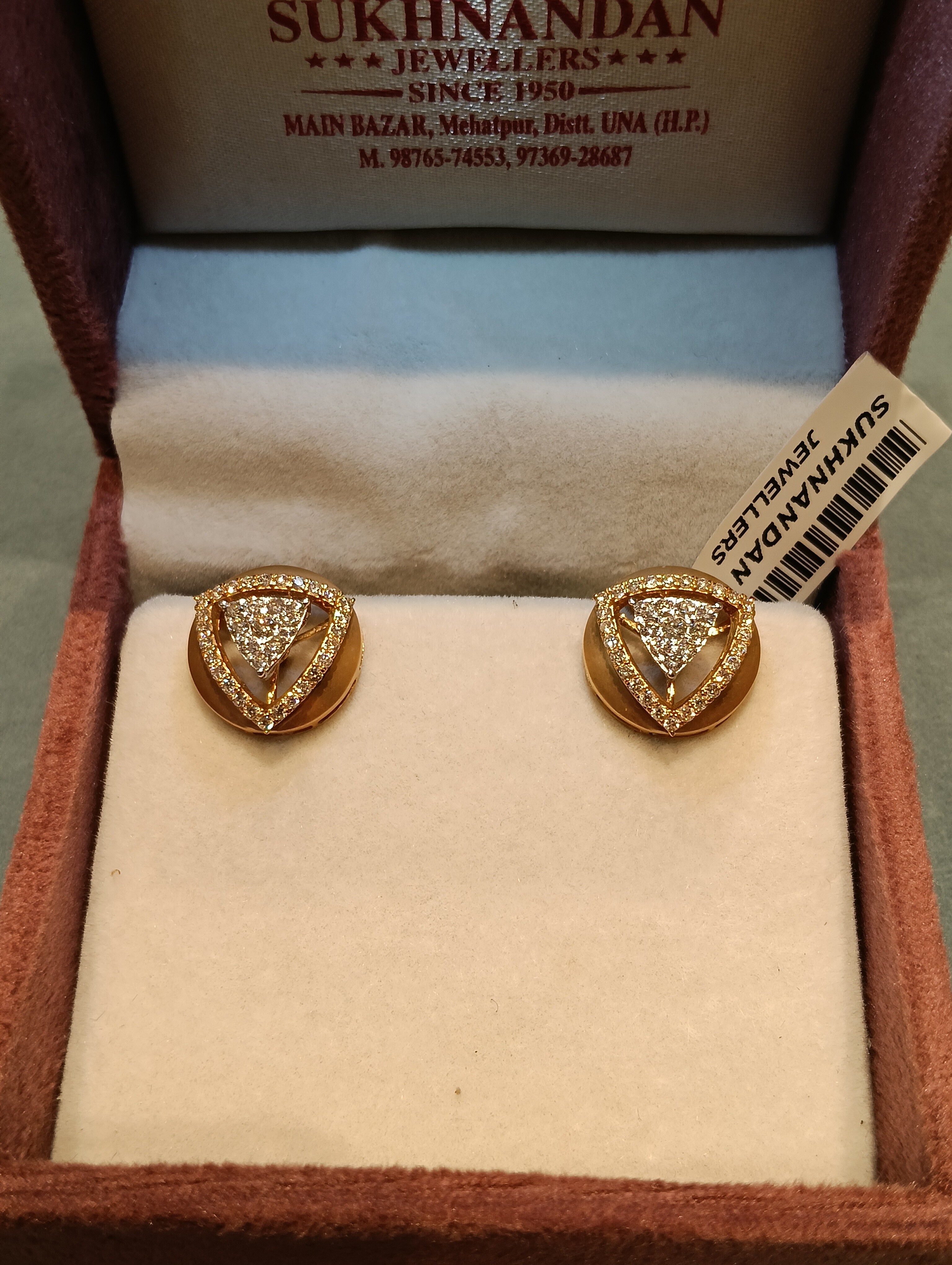 Diamond Tops