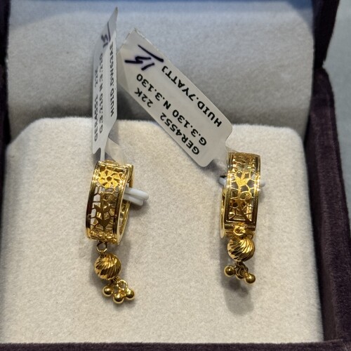 Ear rings