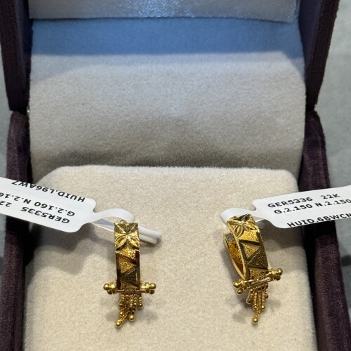 Ear rings