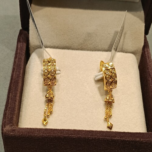 Ear rings