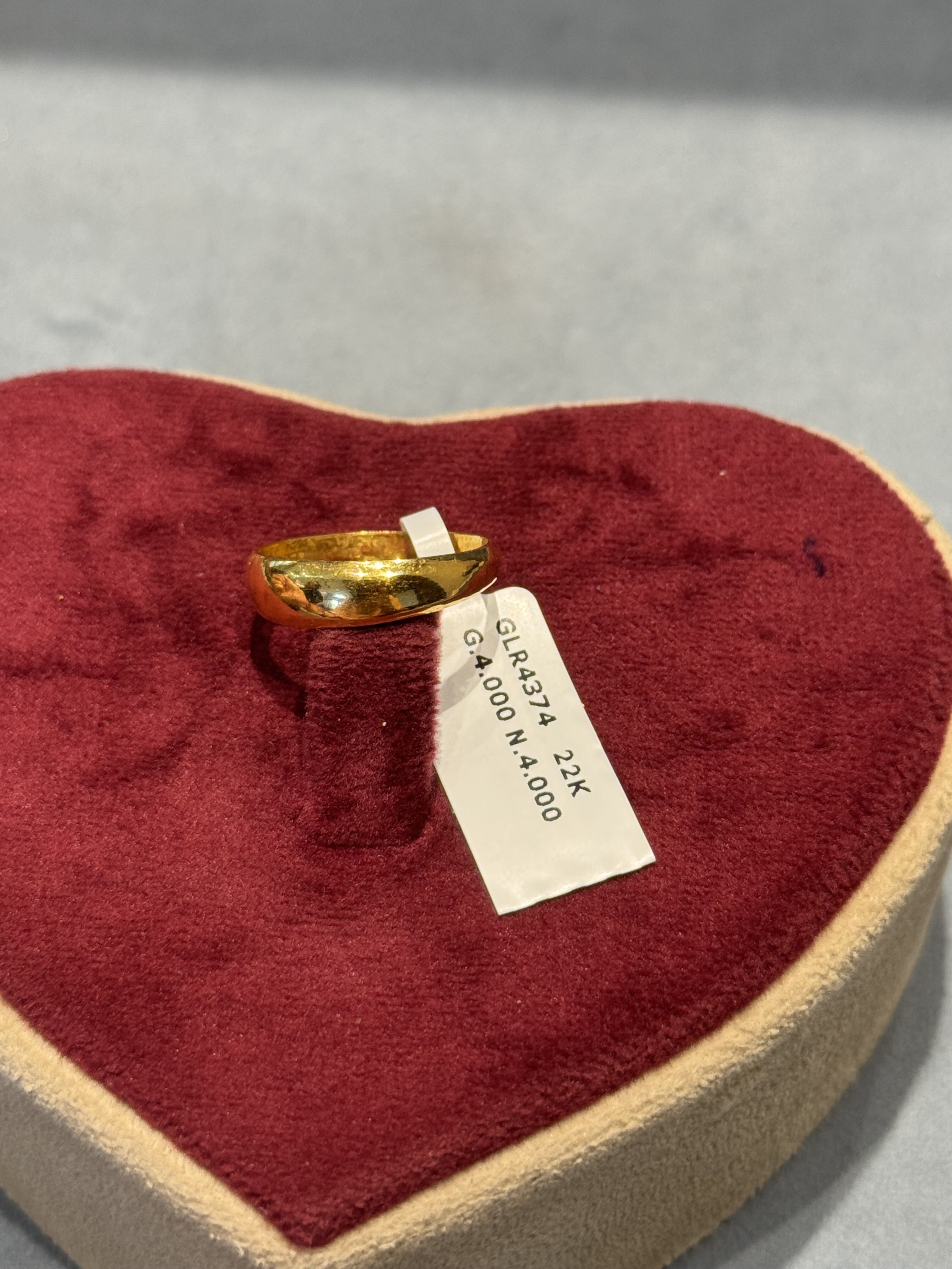 Ladies Rings