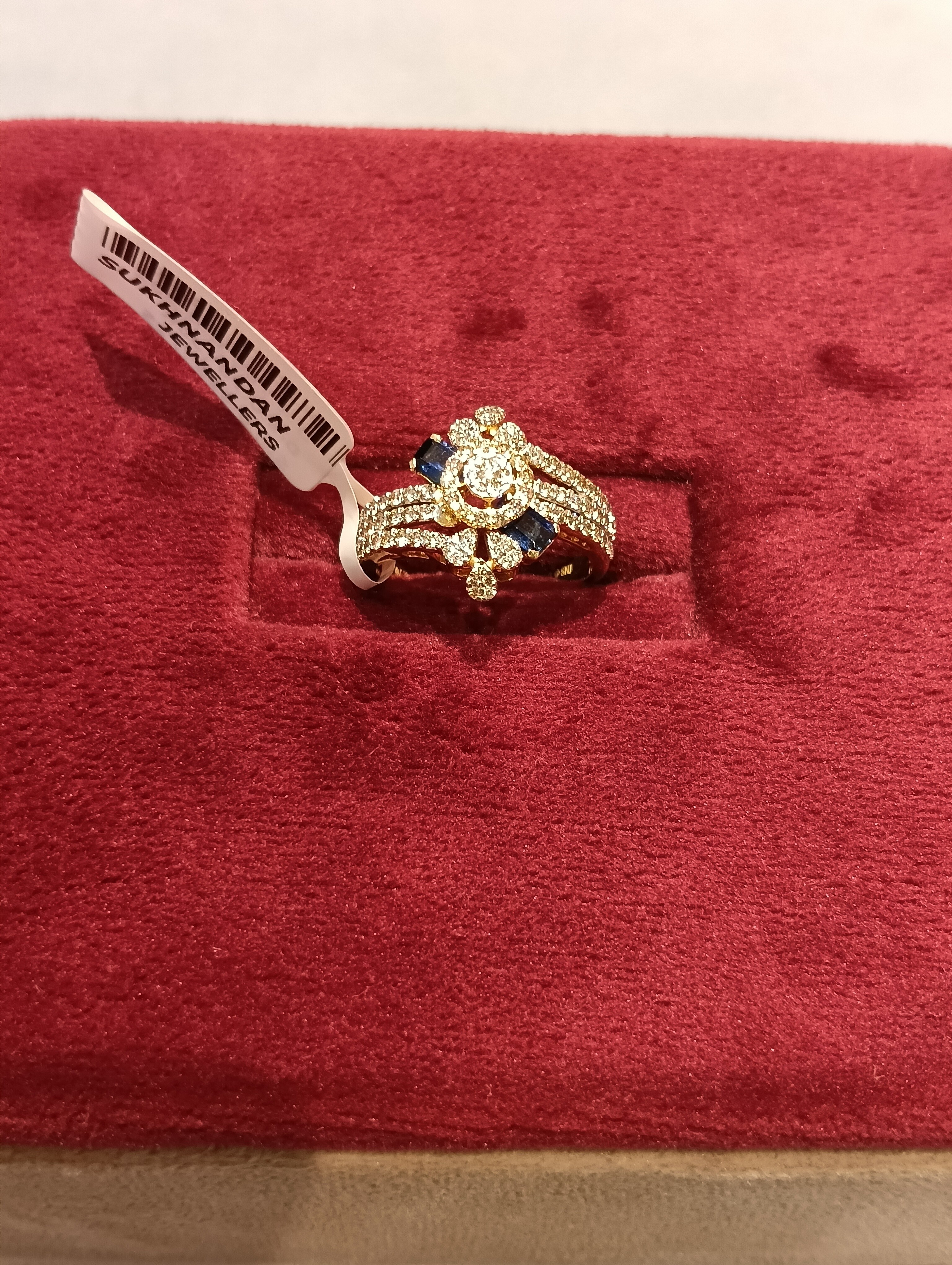 Diamond Ladies rings