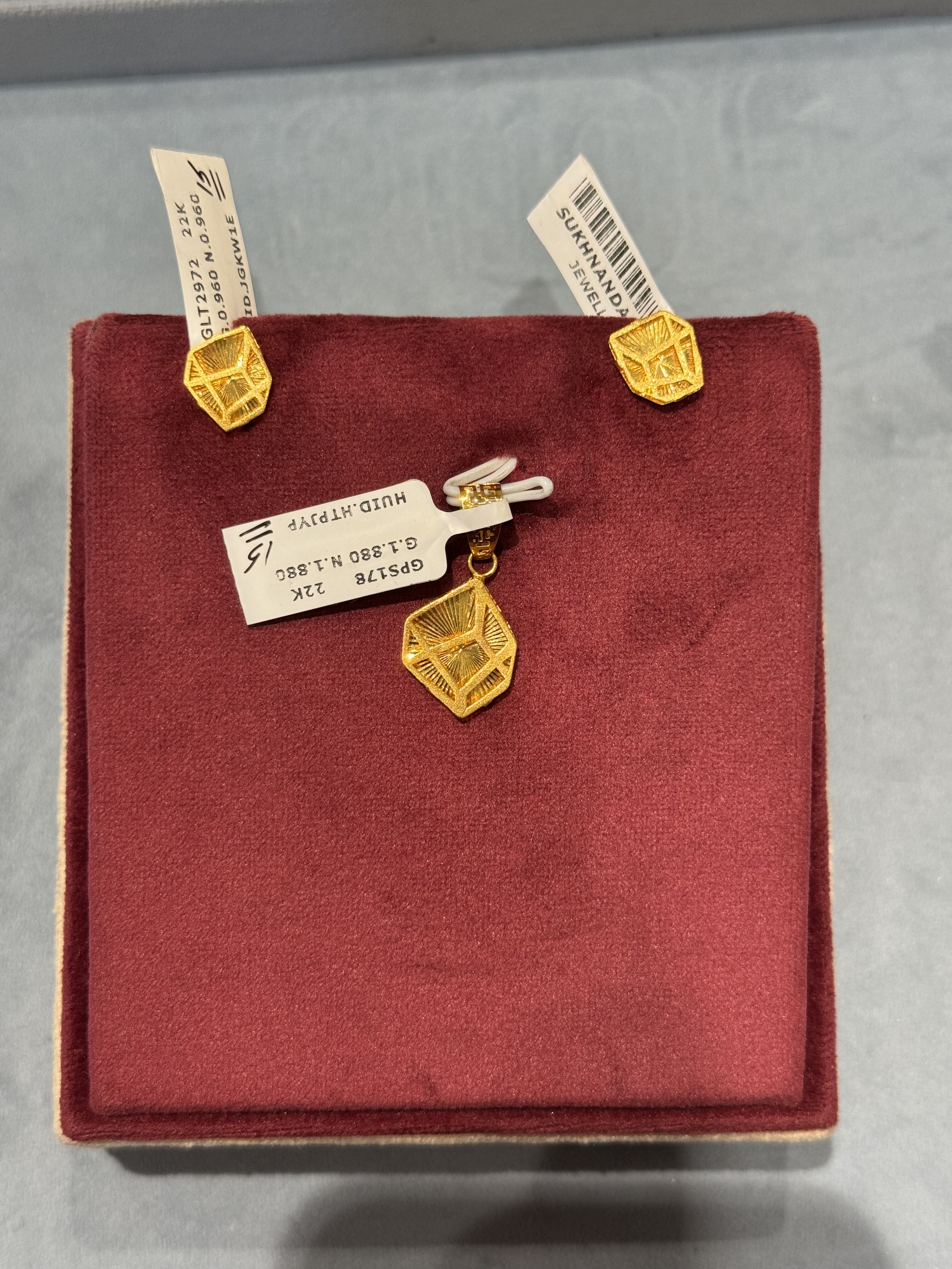 Pendant Sets