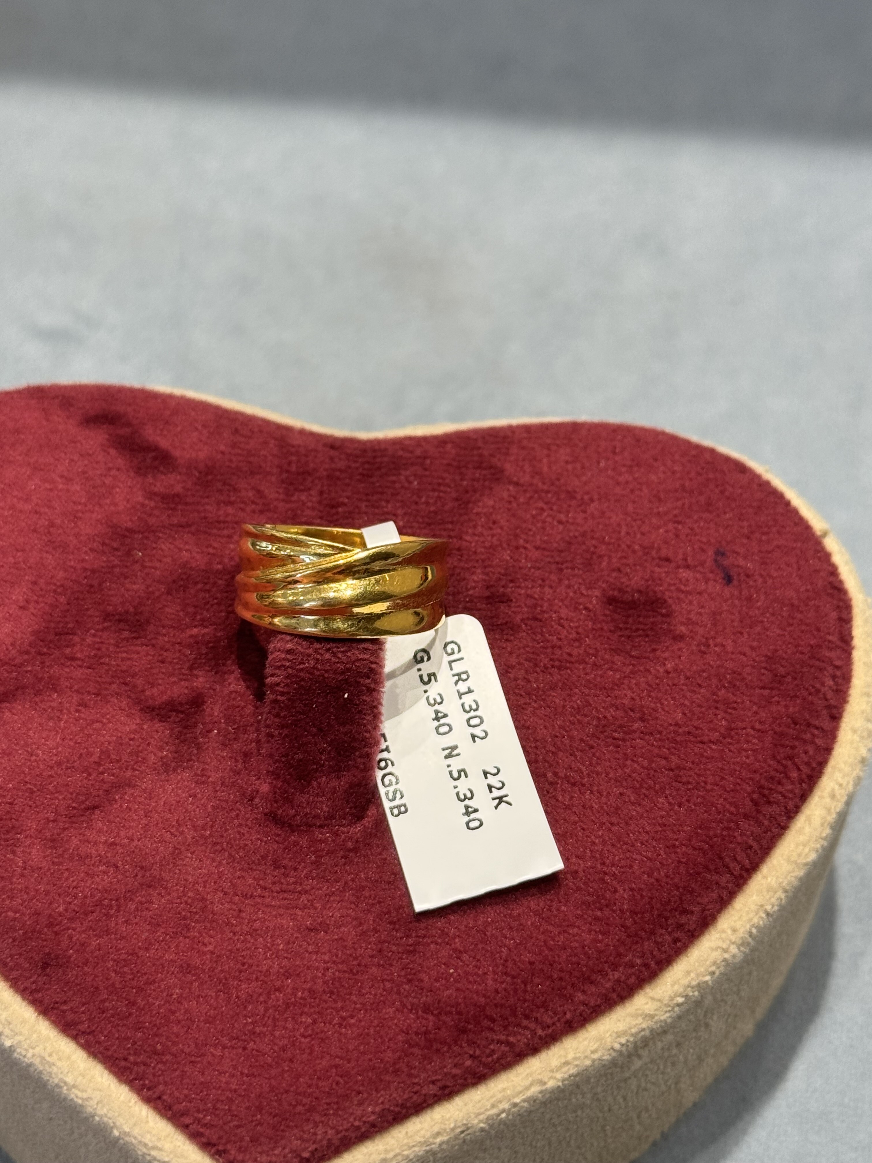Ladies Rings