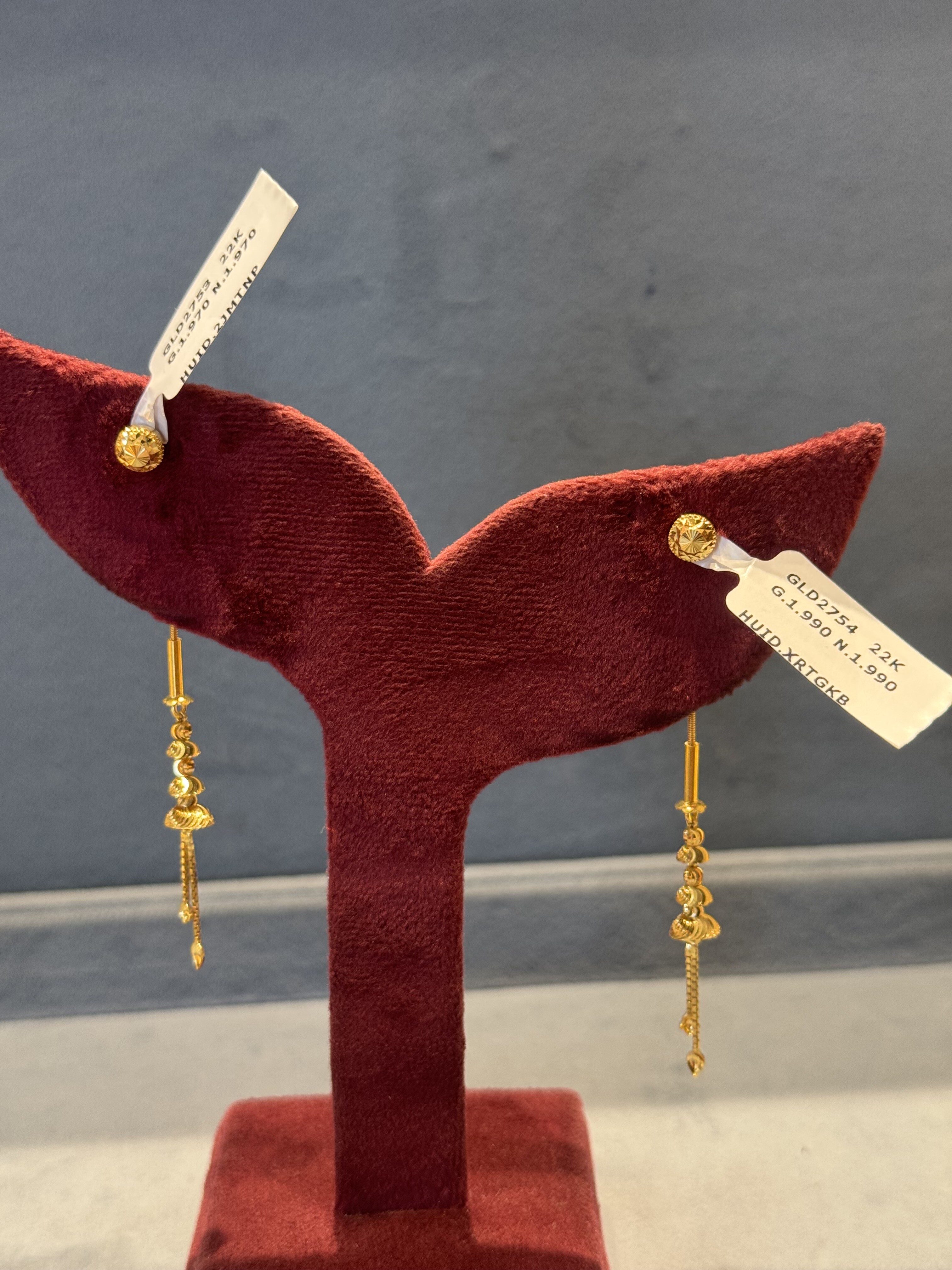 Danglers
