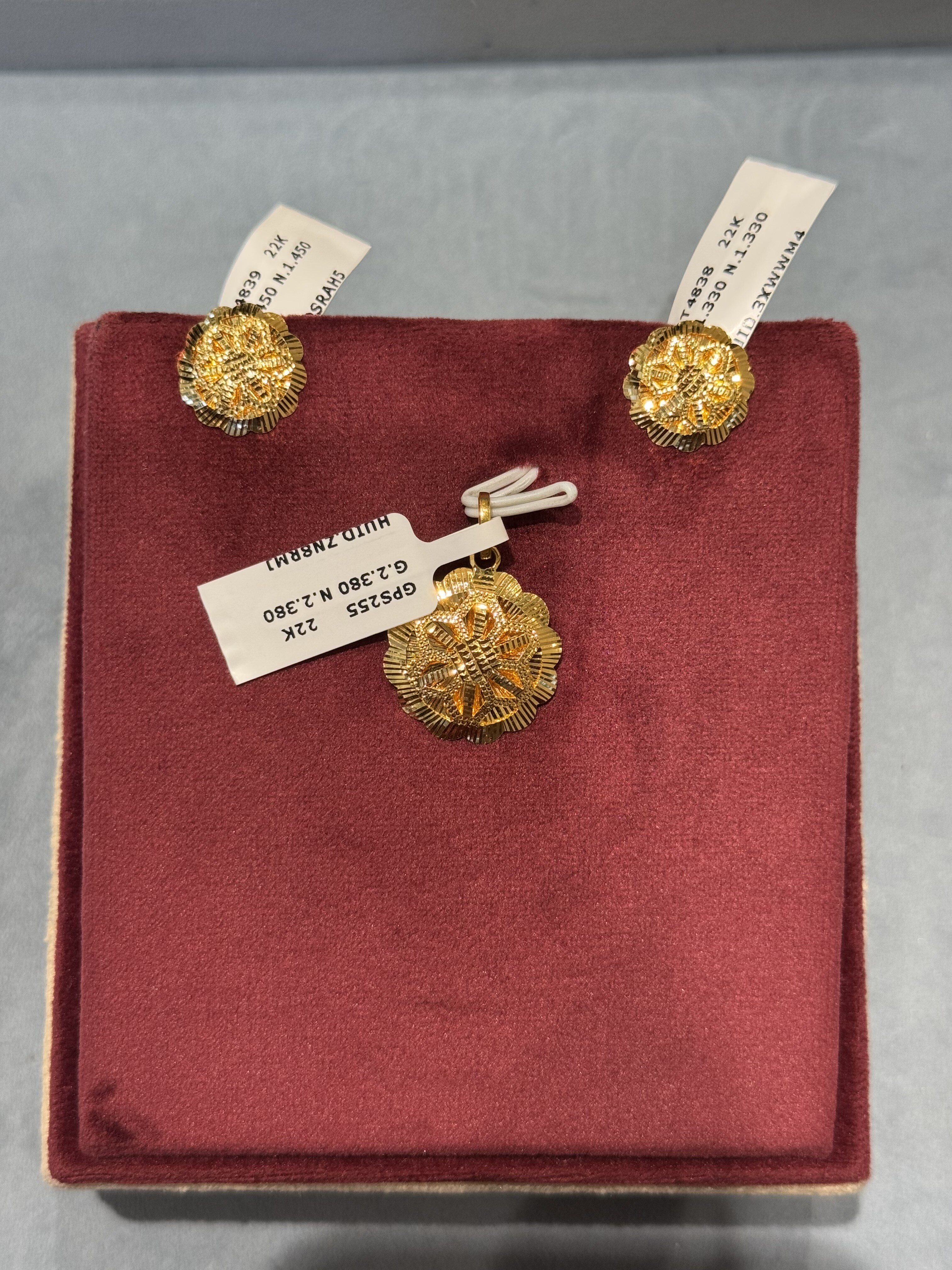 Pendant Sets