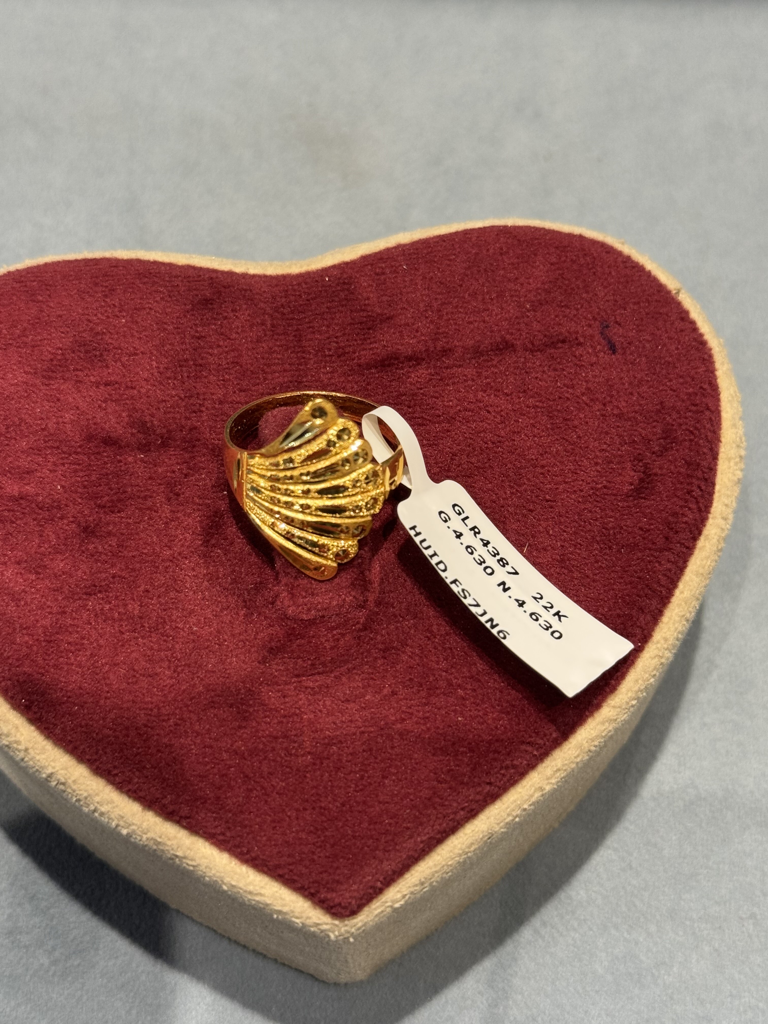 Ladies Rings