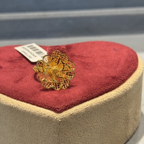 Ladies Rings