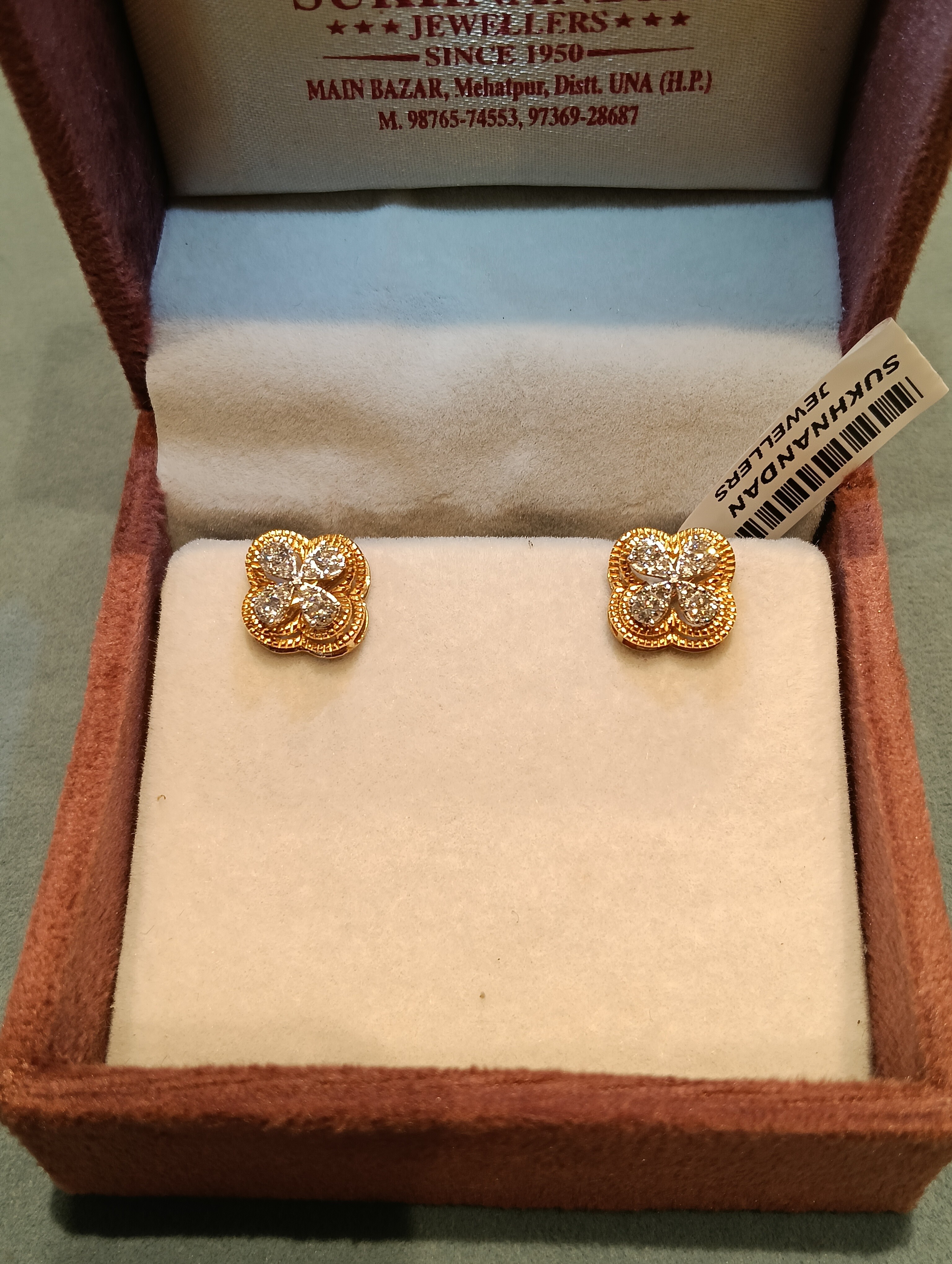 Diamond Tops