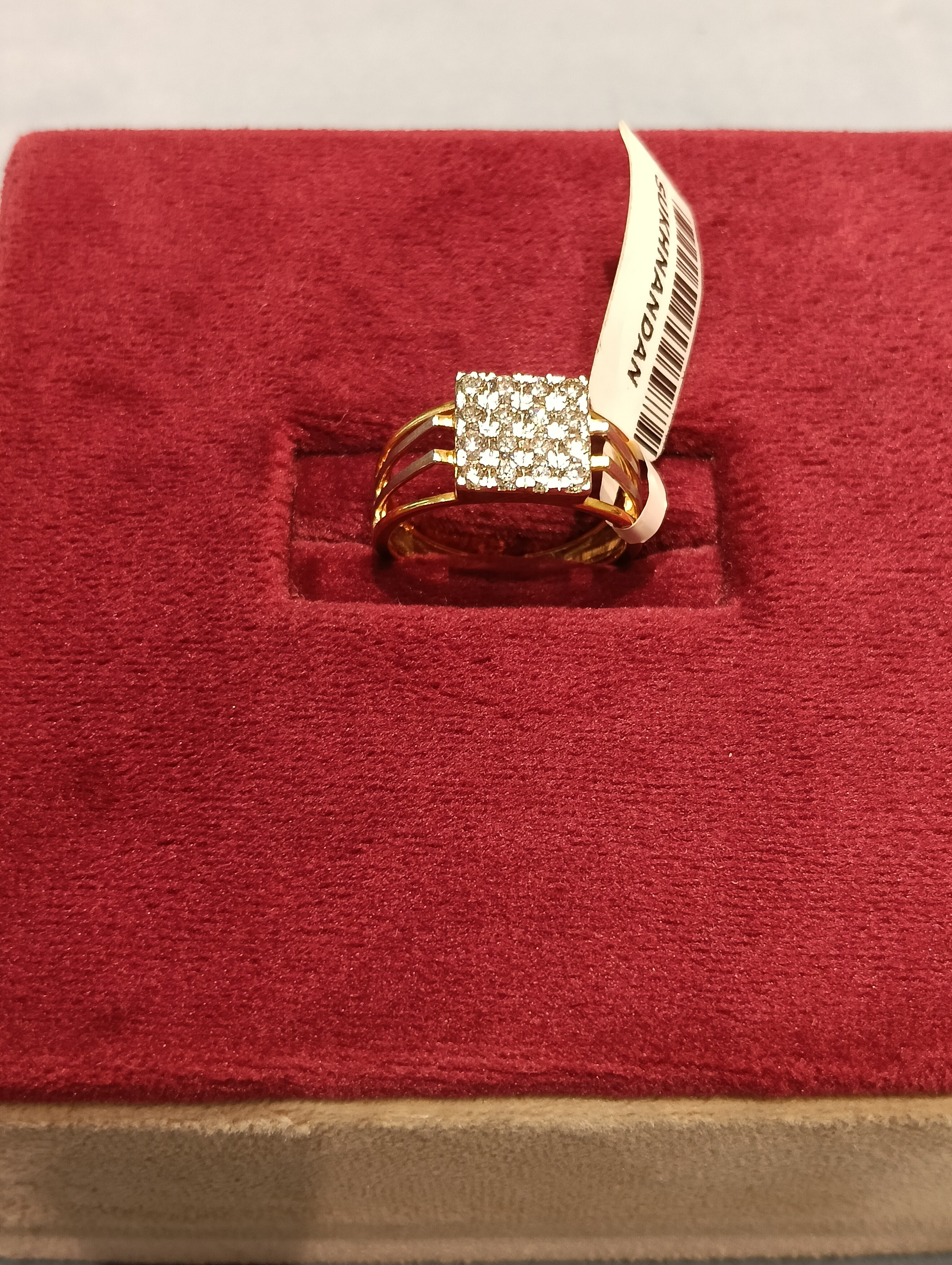 Diamond Gents rings