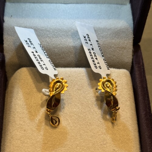 Ear rings