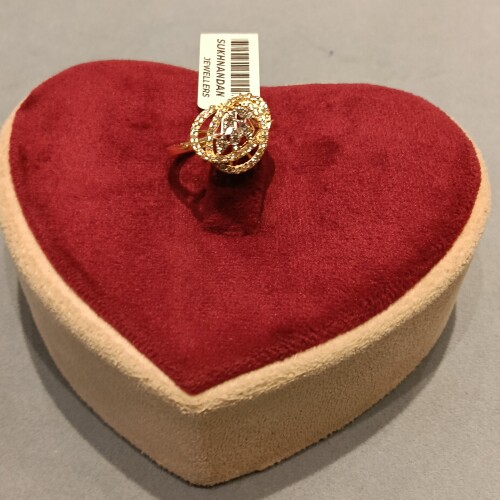 Diamond Ladies rings