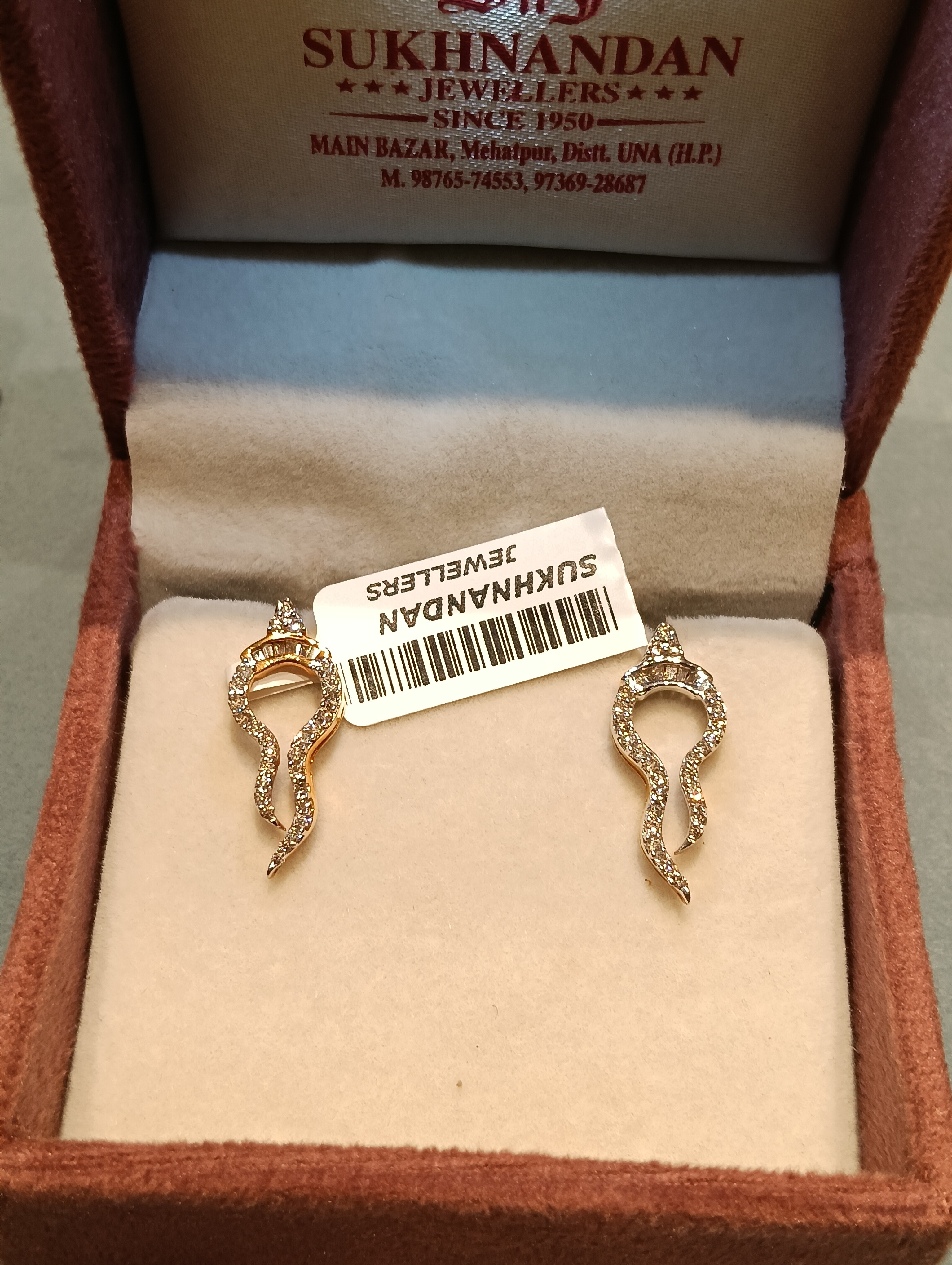 Diamond Tops