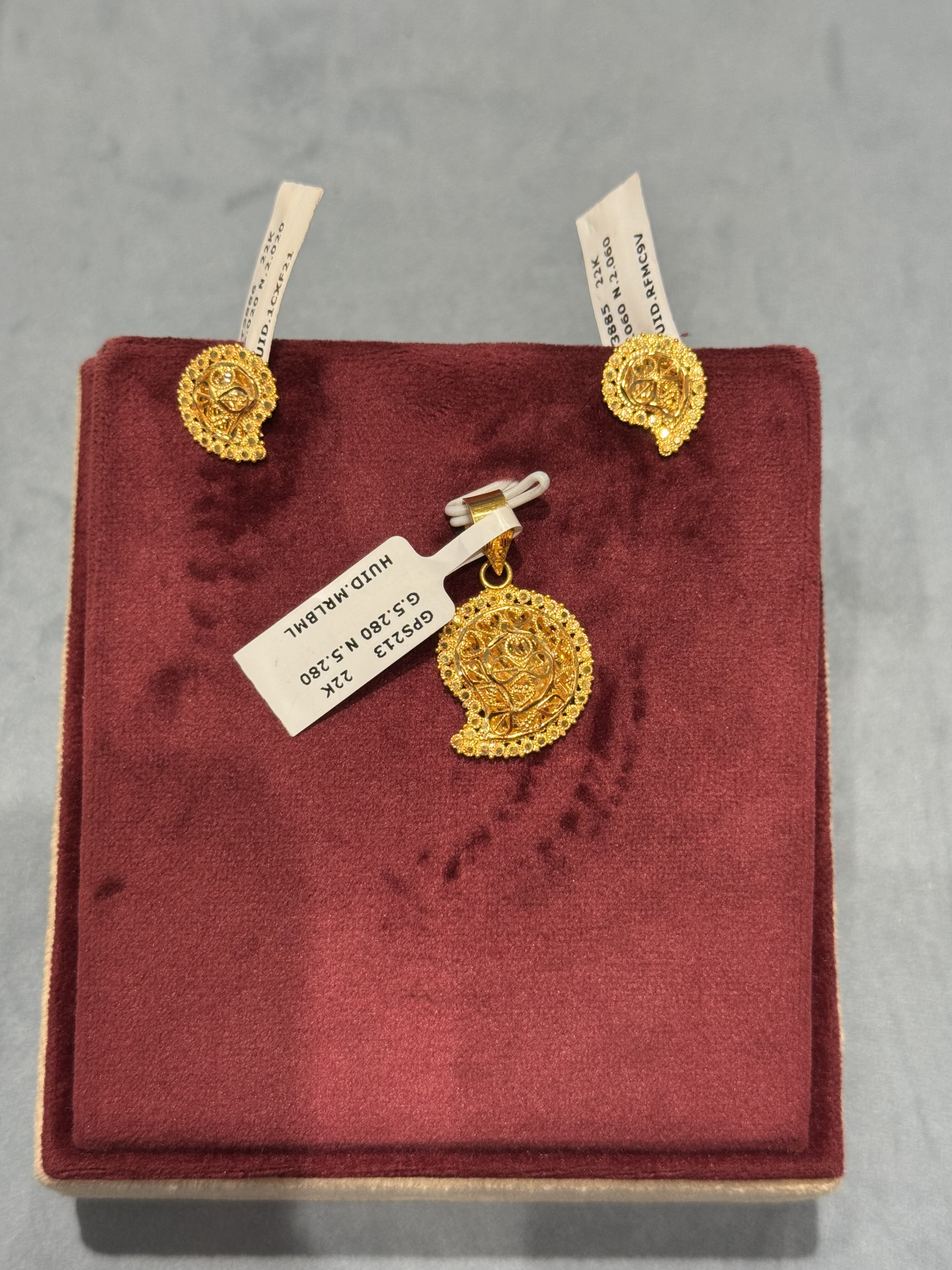 Pendant Sets